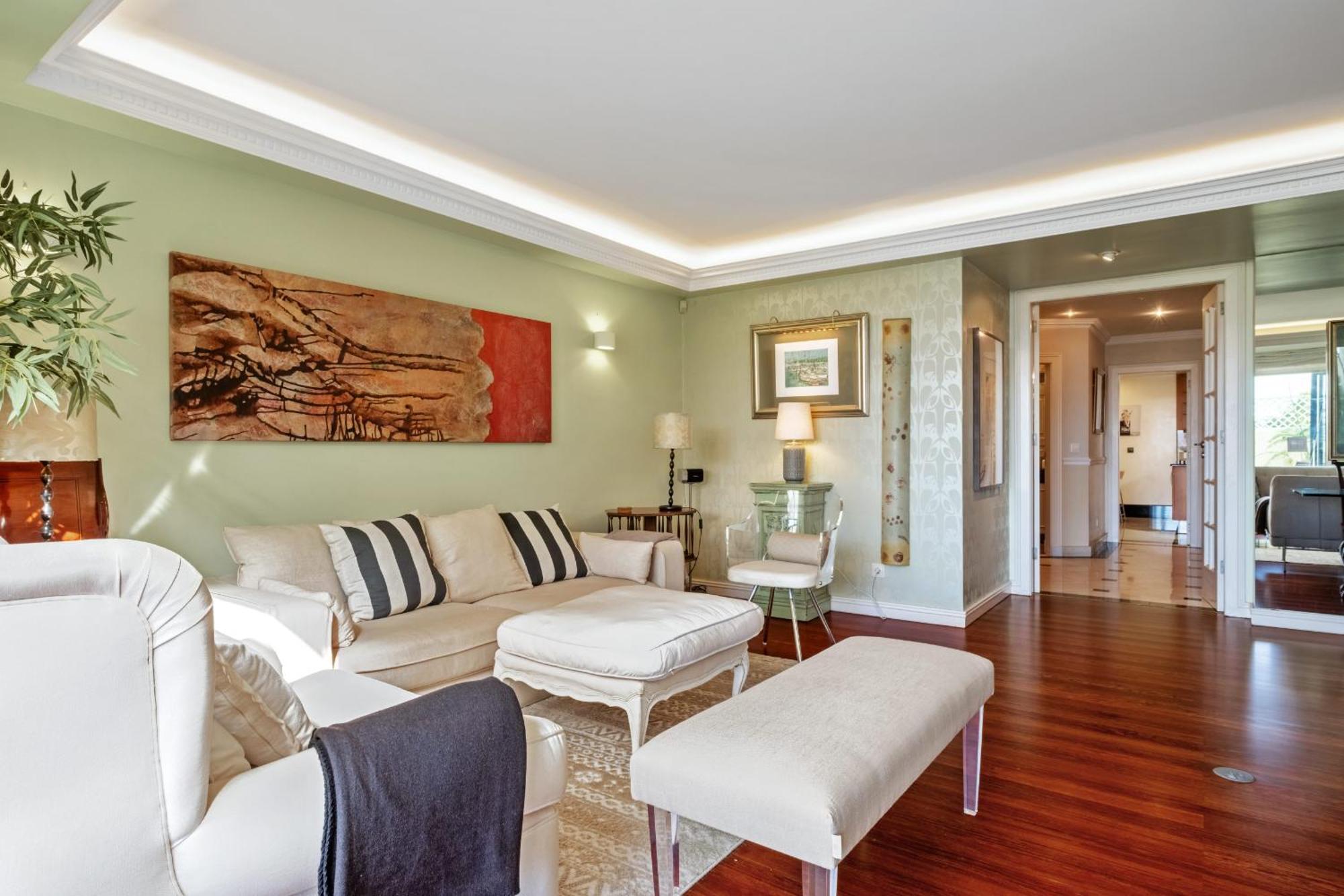 Casa Da Ilha - By Wehost * Funchal (Madeira)