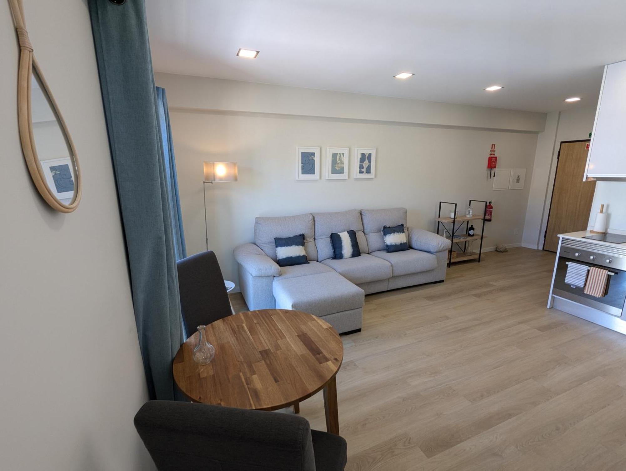 Top-floor One-bedroom Flats - Peaceful With Ocean And Views Funchal (Madeira)