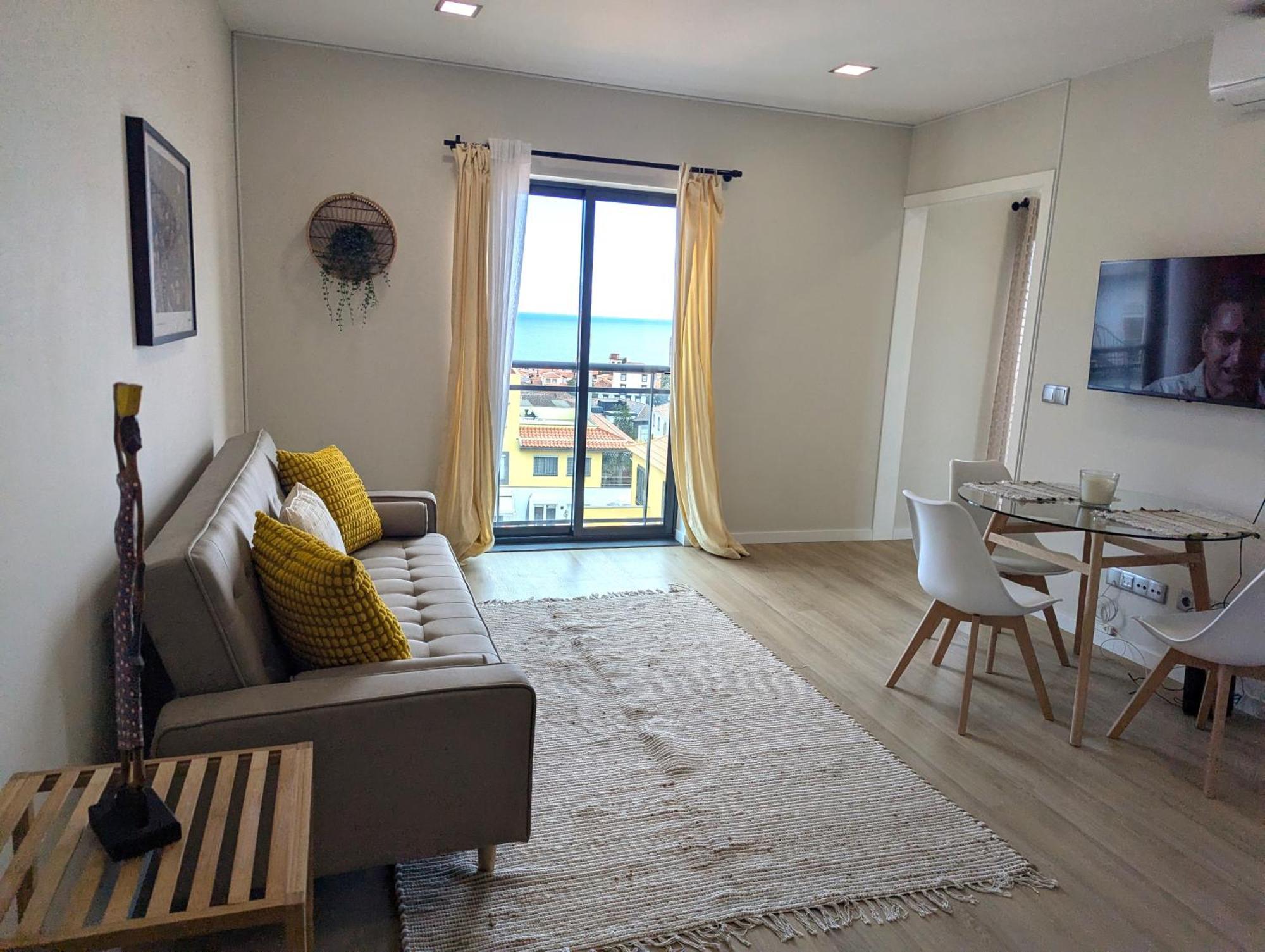 Top-floor One-bedroom Flats - Peaceful With Ocean And Views Funchal (Madeira)