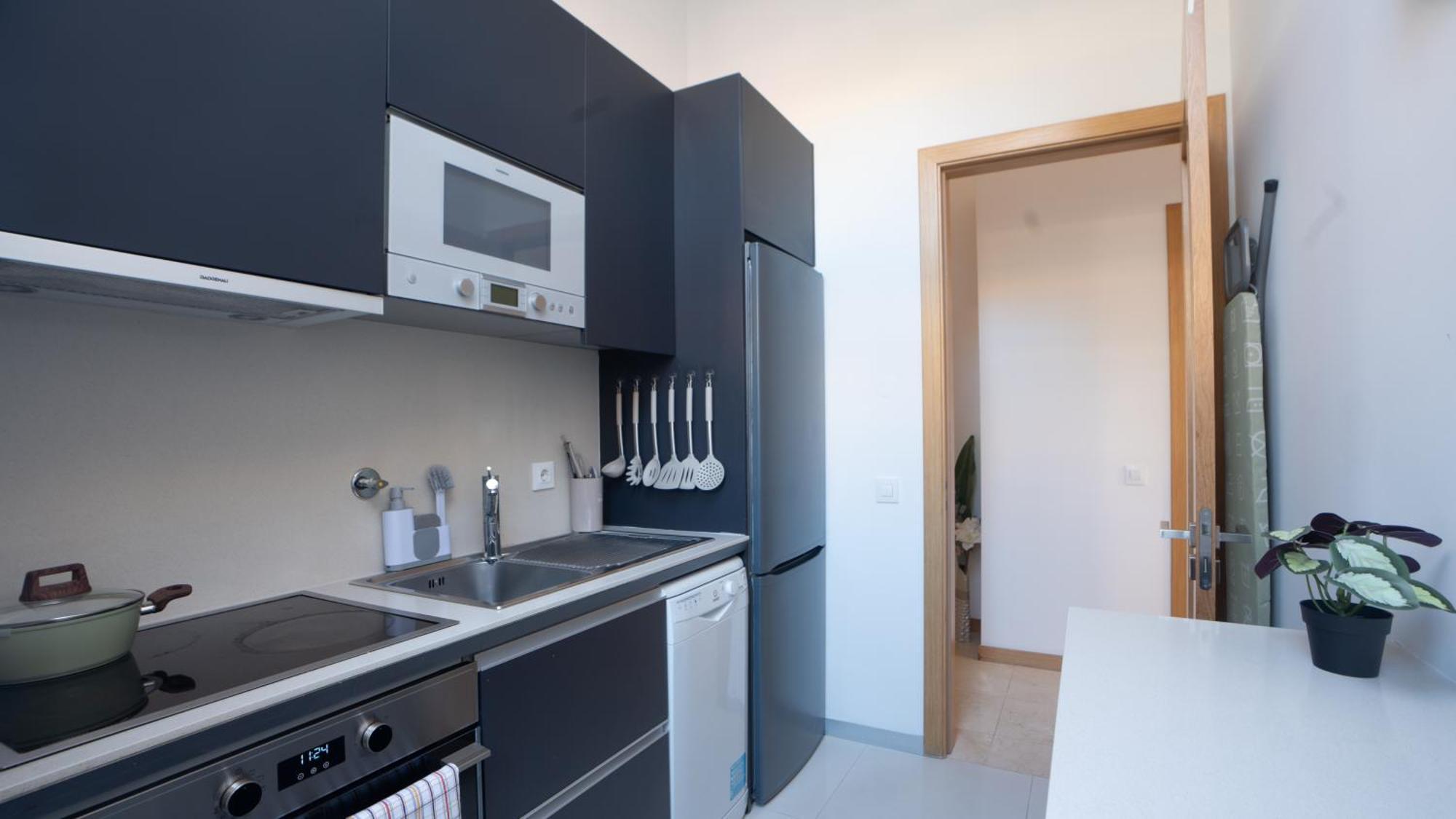 Eclipse Ii - Living By Lovelystay Apartment