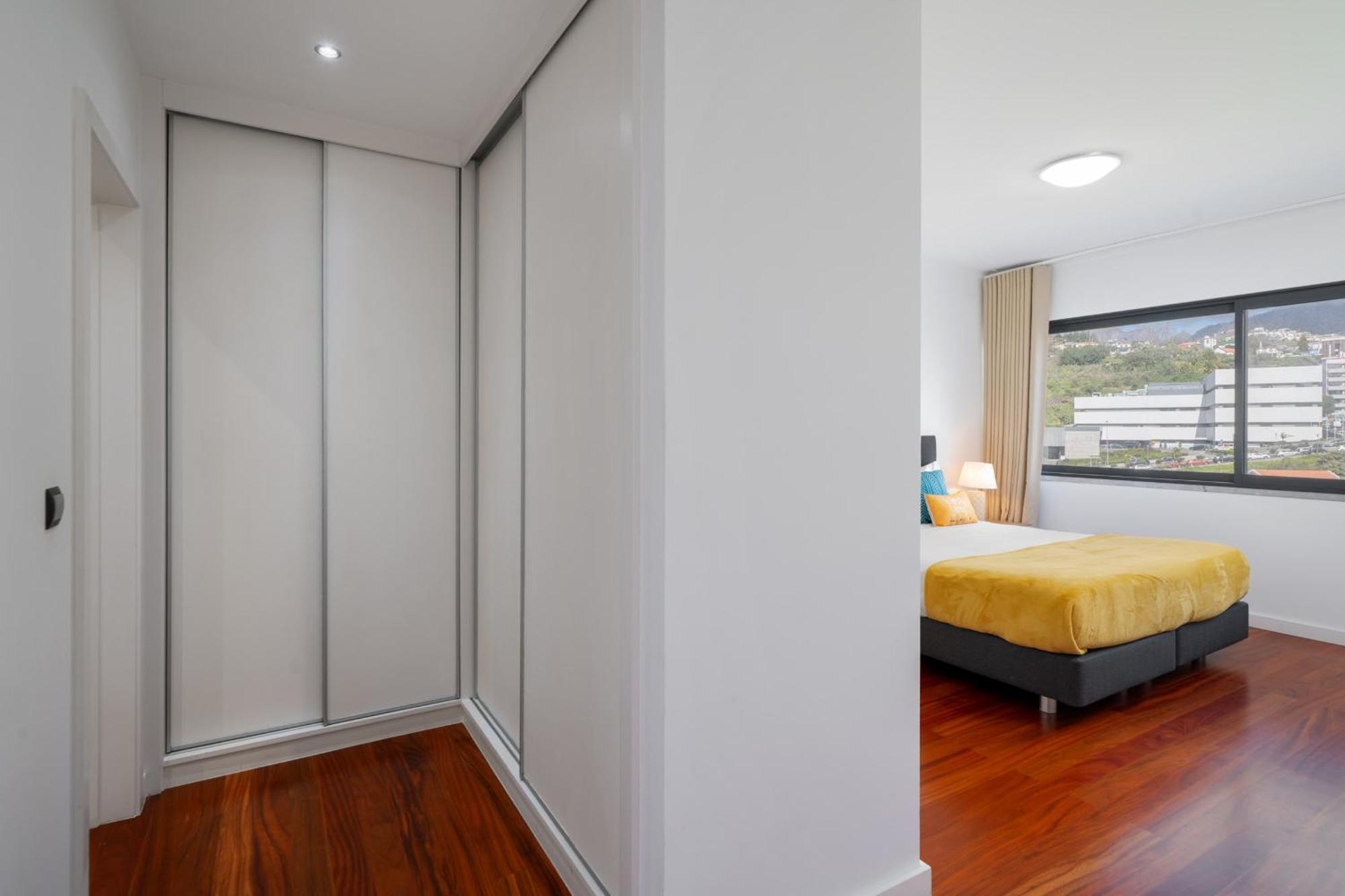 Apartment Amparo Ii By An Island