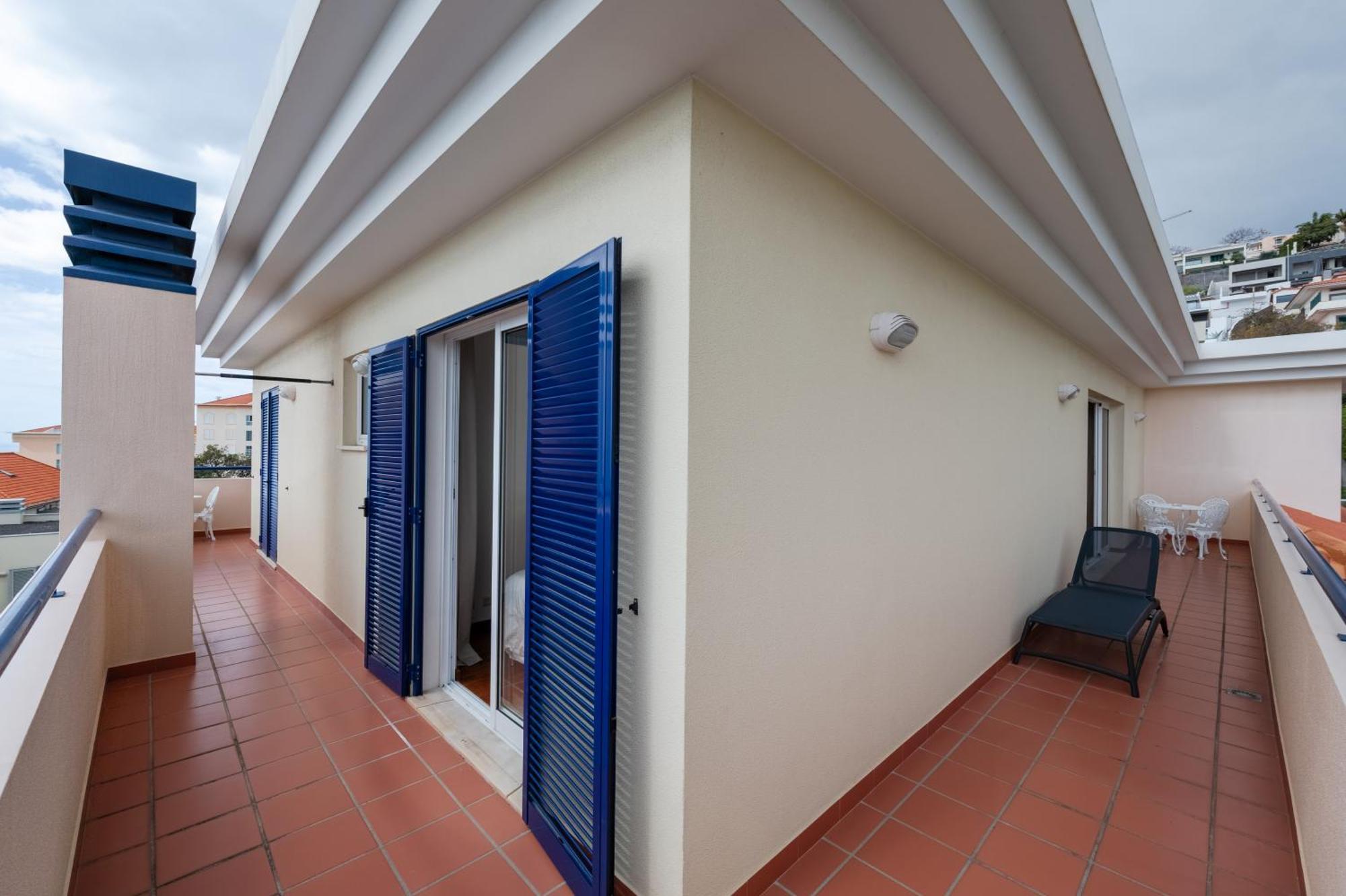 Madeira Sunny Penthouse Apartment