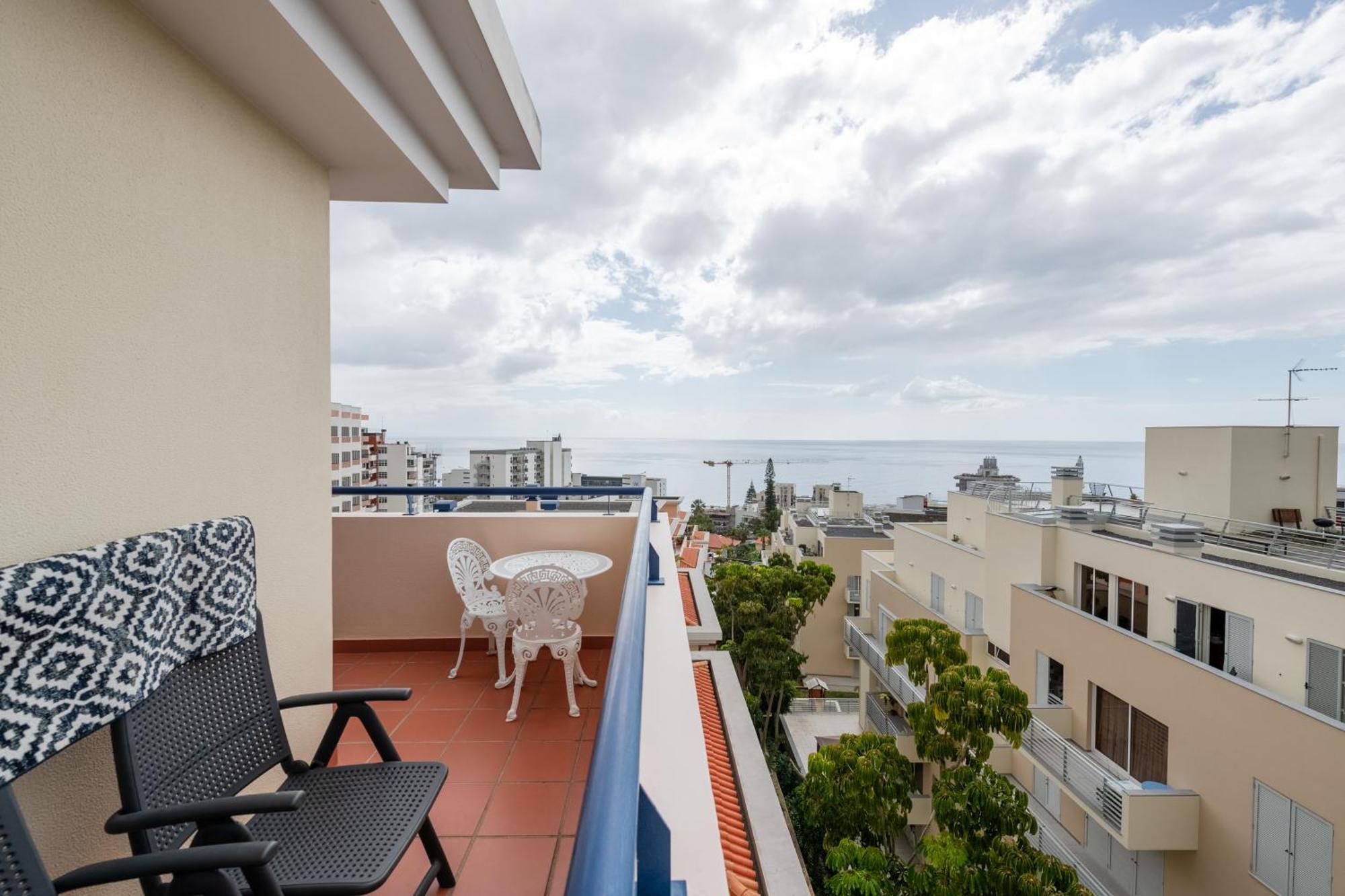 Madeira Sunny Penthouse *