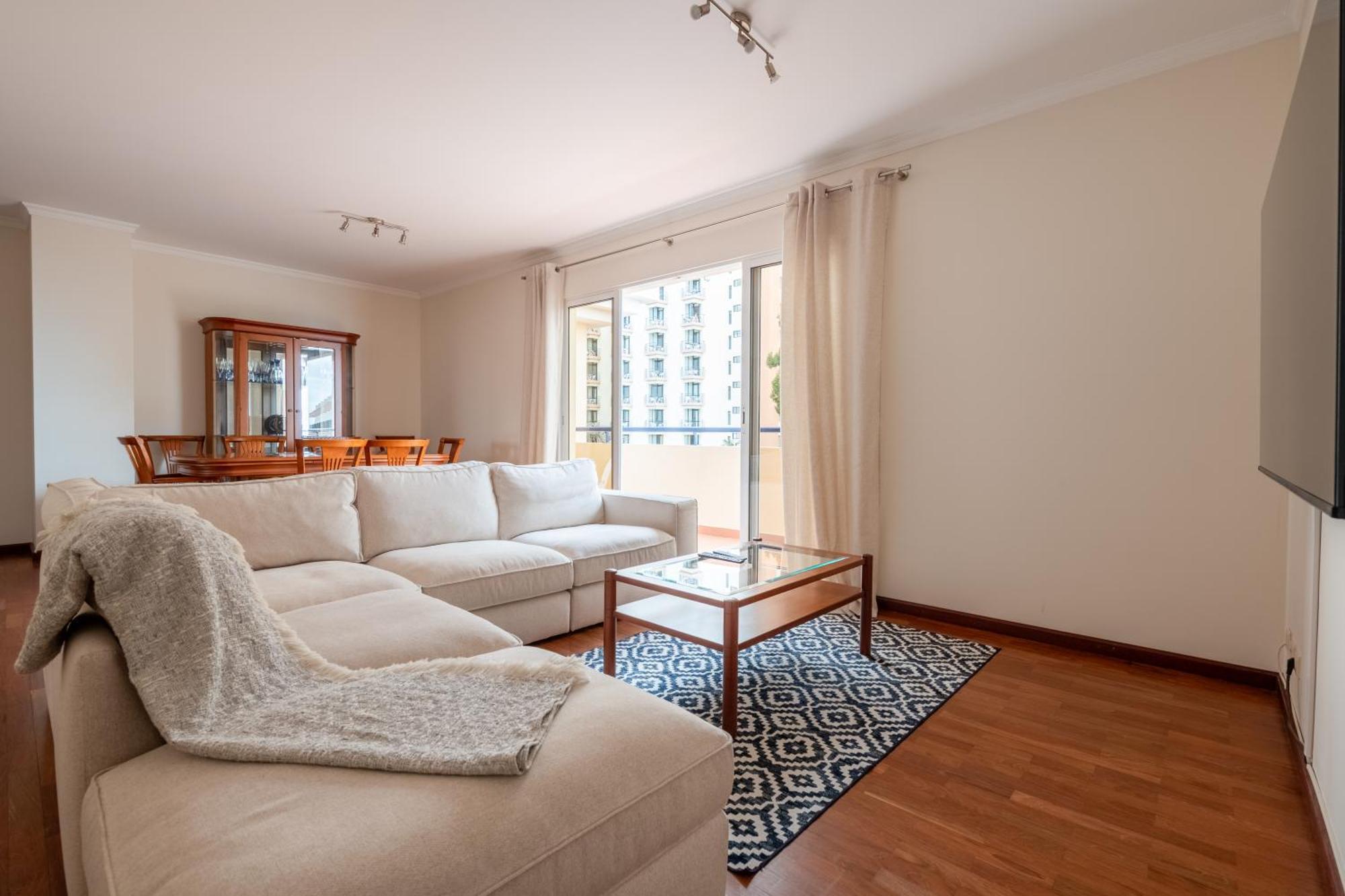 Madeira Sunny Penthouse Apartment