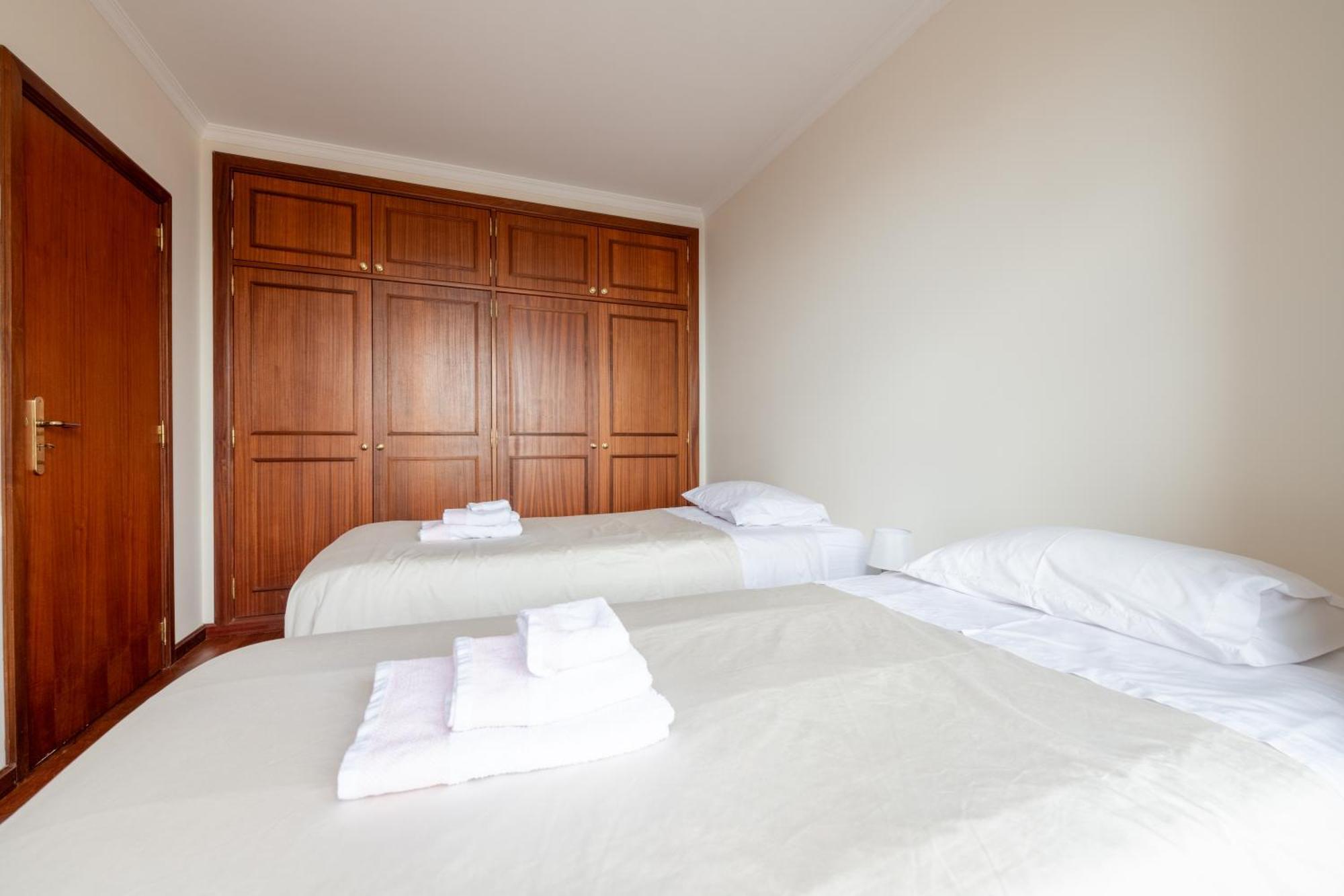 Madeira Sunny Penthouse Apartment *