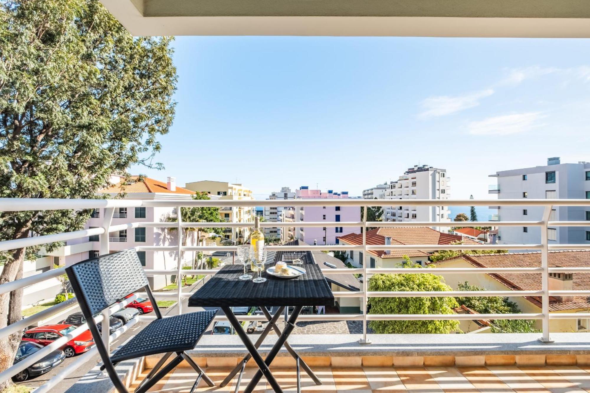 Serenity Solace By Madeira Sun Travel *