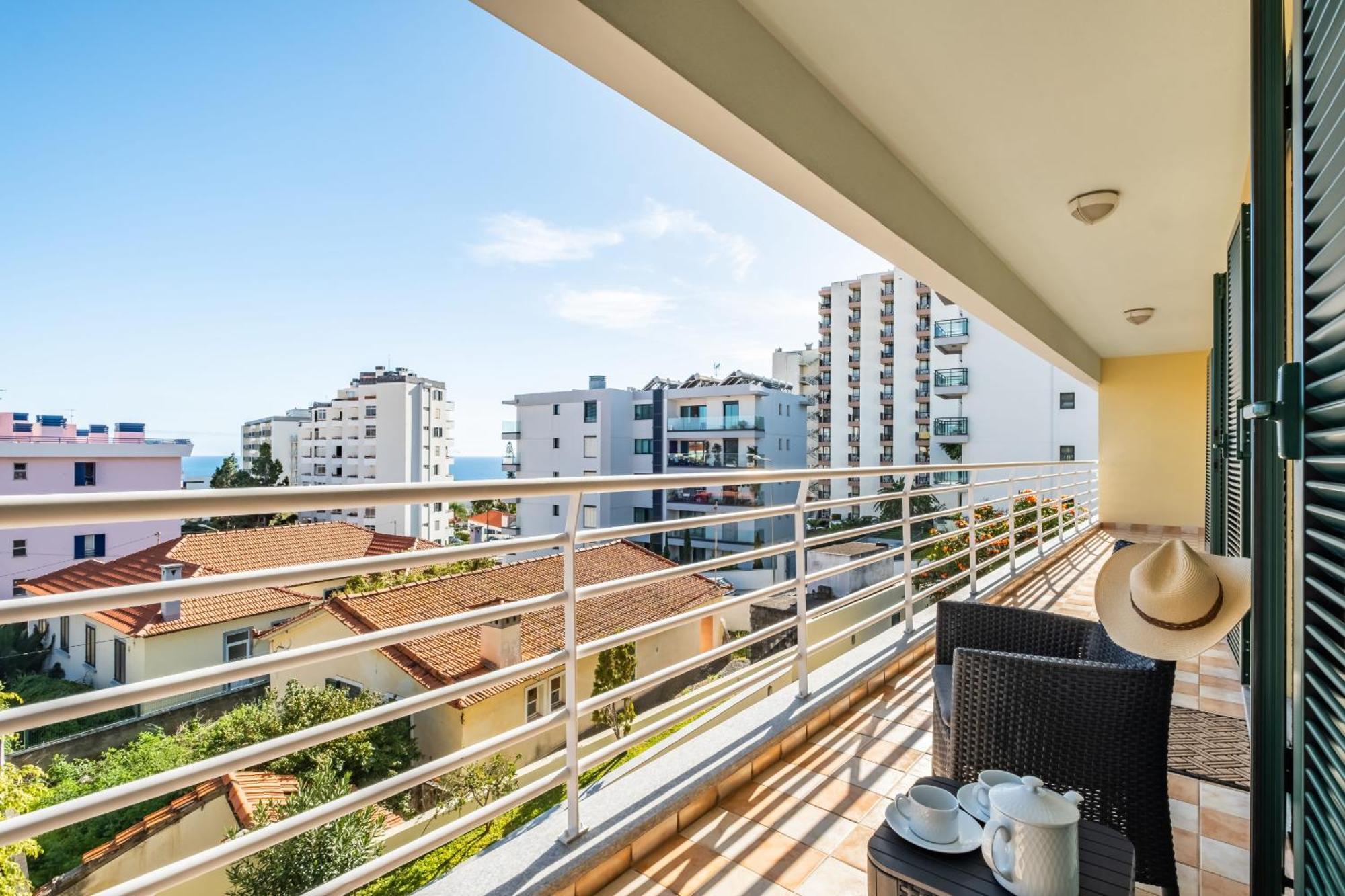 Serenity Solace By Madeira Sun Travel Funchal (Madeira)