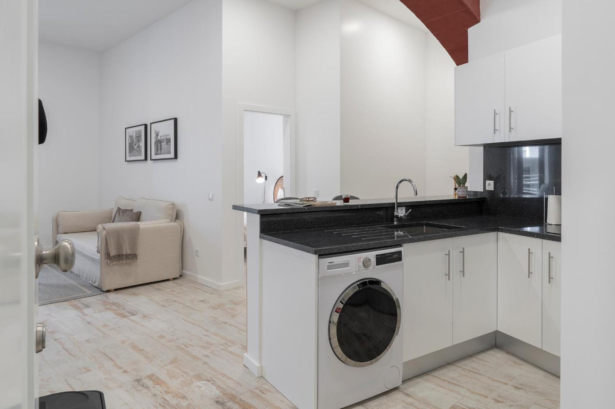 Apartment Tanoeiros By An Island Funchal (Madeira)