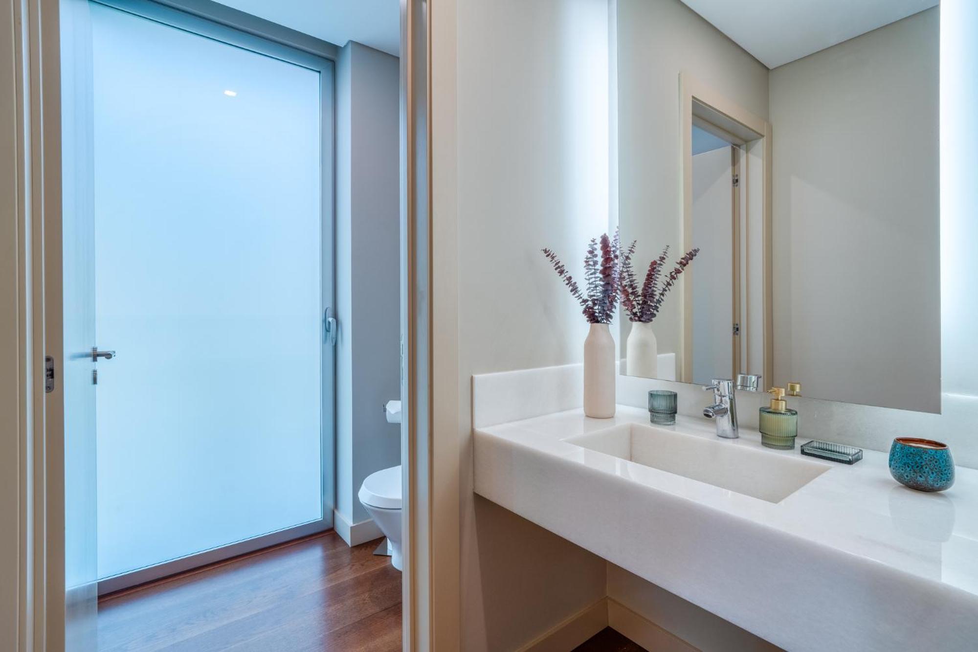 Apartment Bk - 3 Pools - Gym - Ac - Huge Balcony *