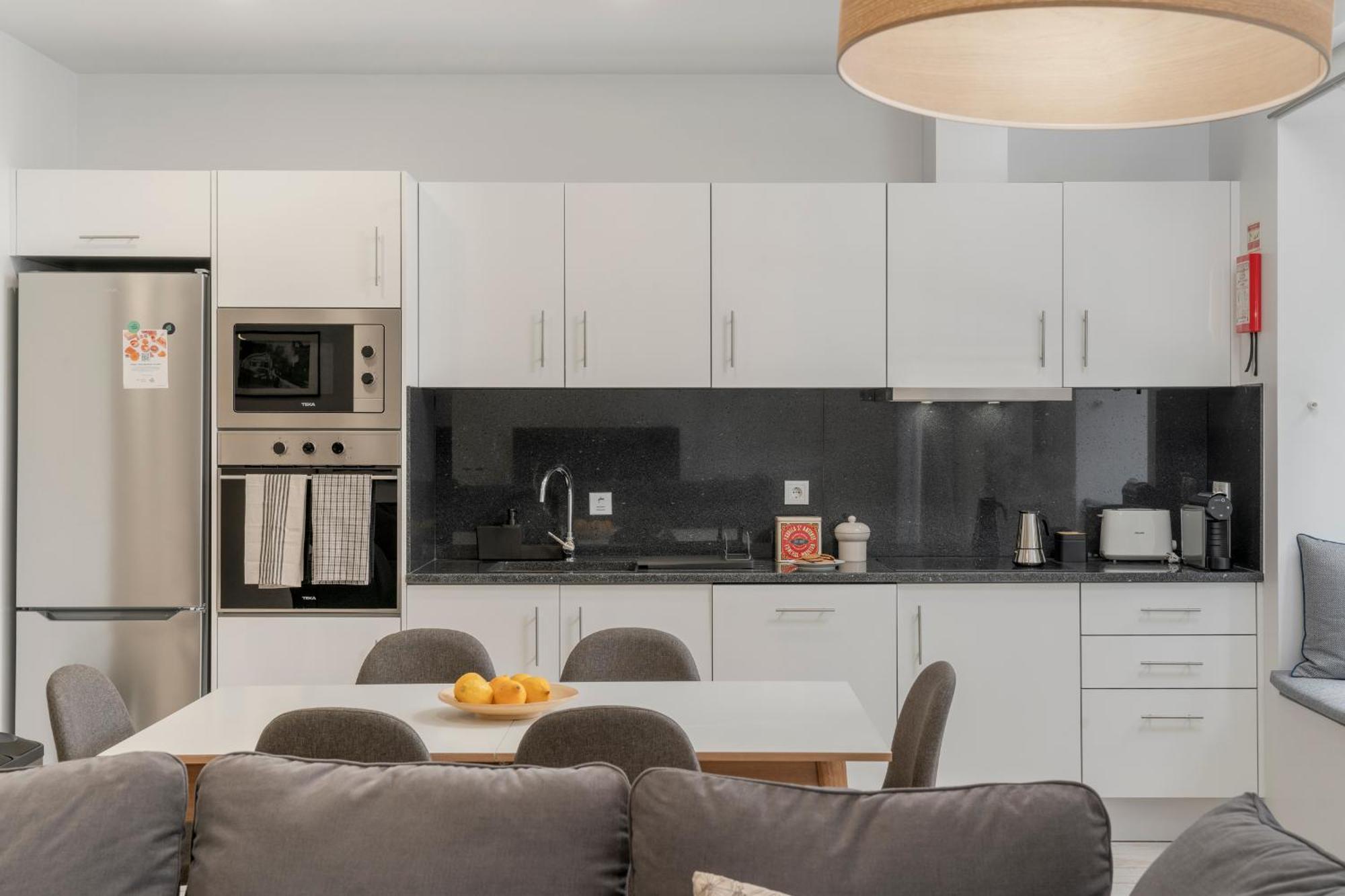 Apartment Tanoeiros By An Island Funchal (Madeira)
