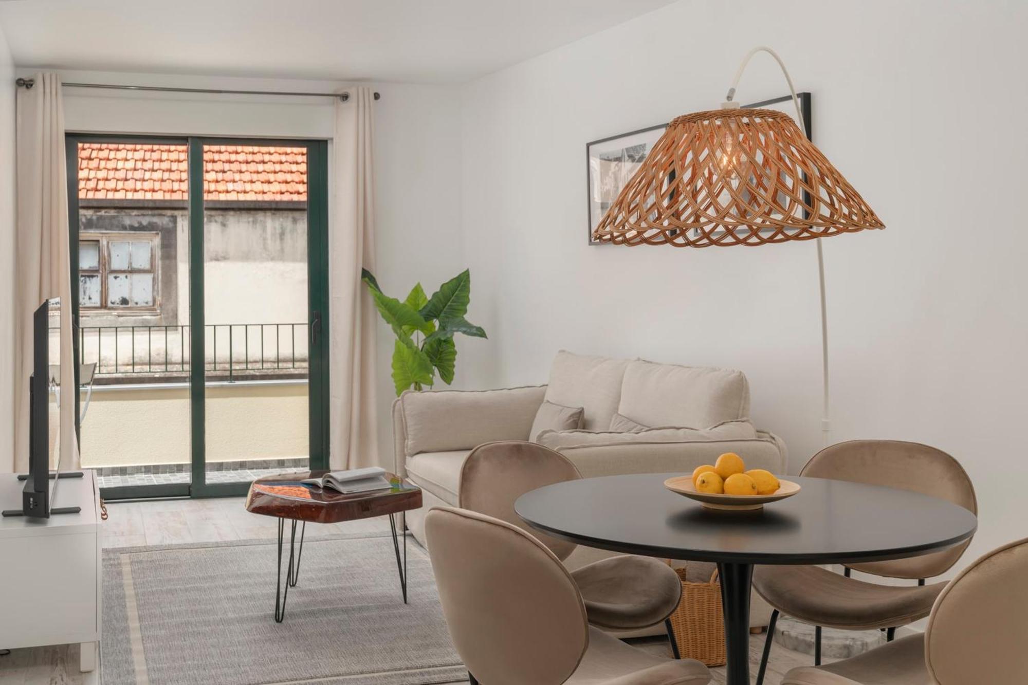 Apartment Tanoeiros By An Island Funchal (Madeira)