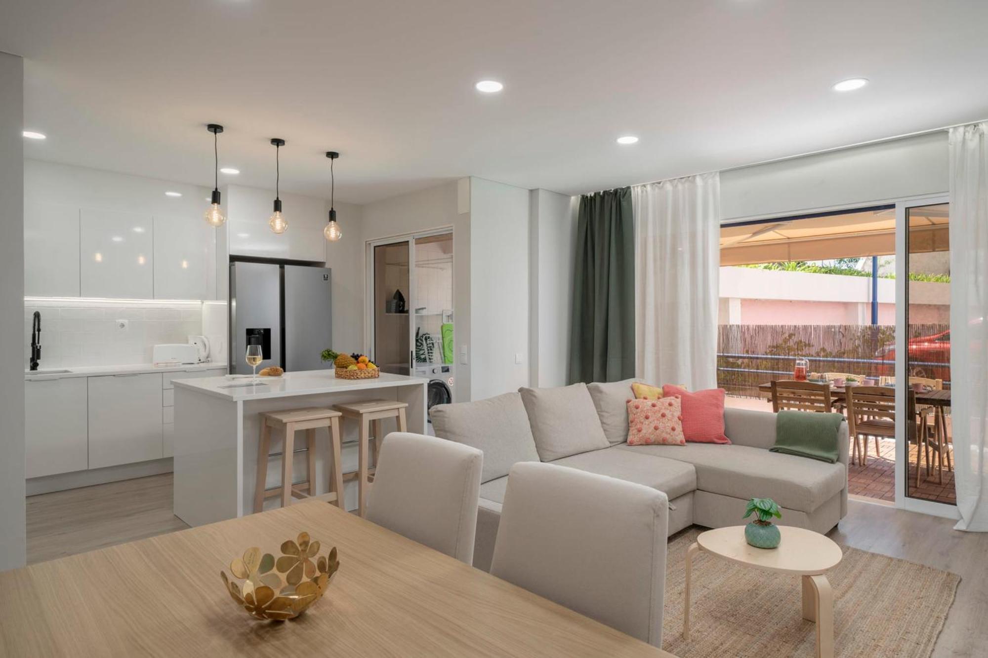 Apartment Casa Branca Vi By An Island *