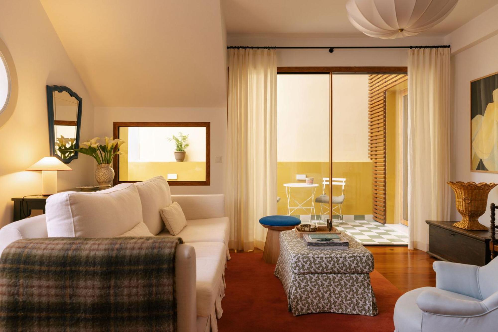 Apartment Carmo 33