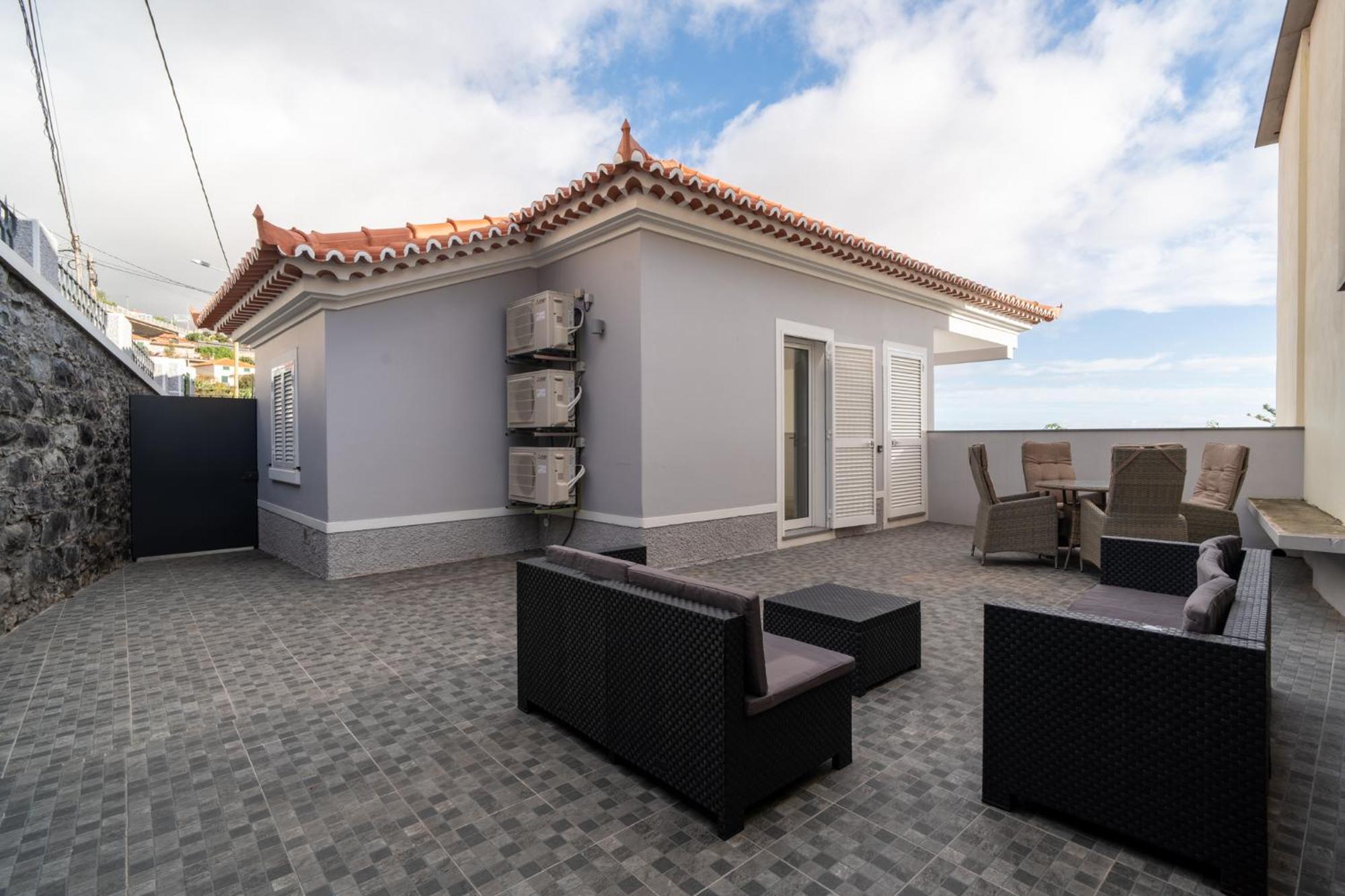 Lux House - Free Park- Wifi - Sea View *