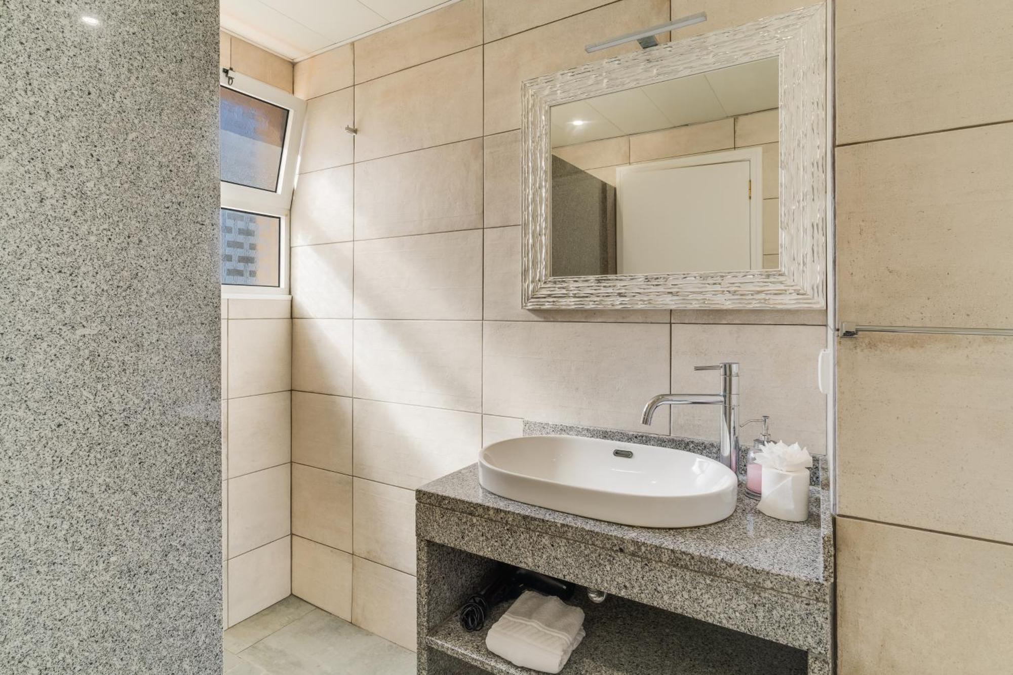 Famous Madeira Apartamento Funchal (Madeira)