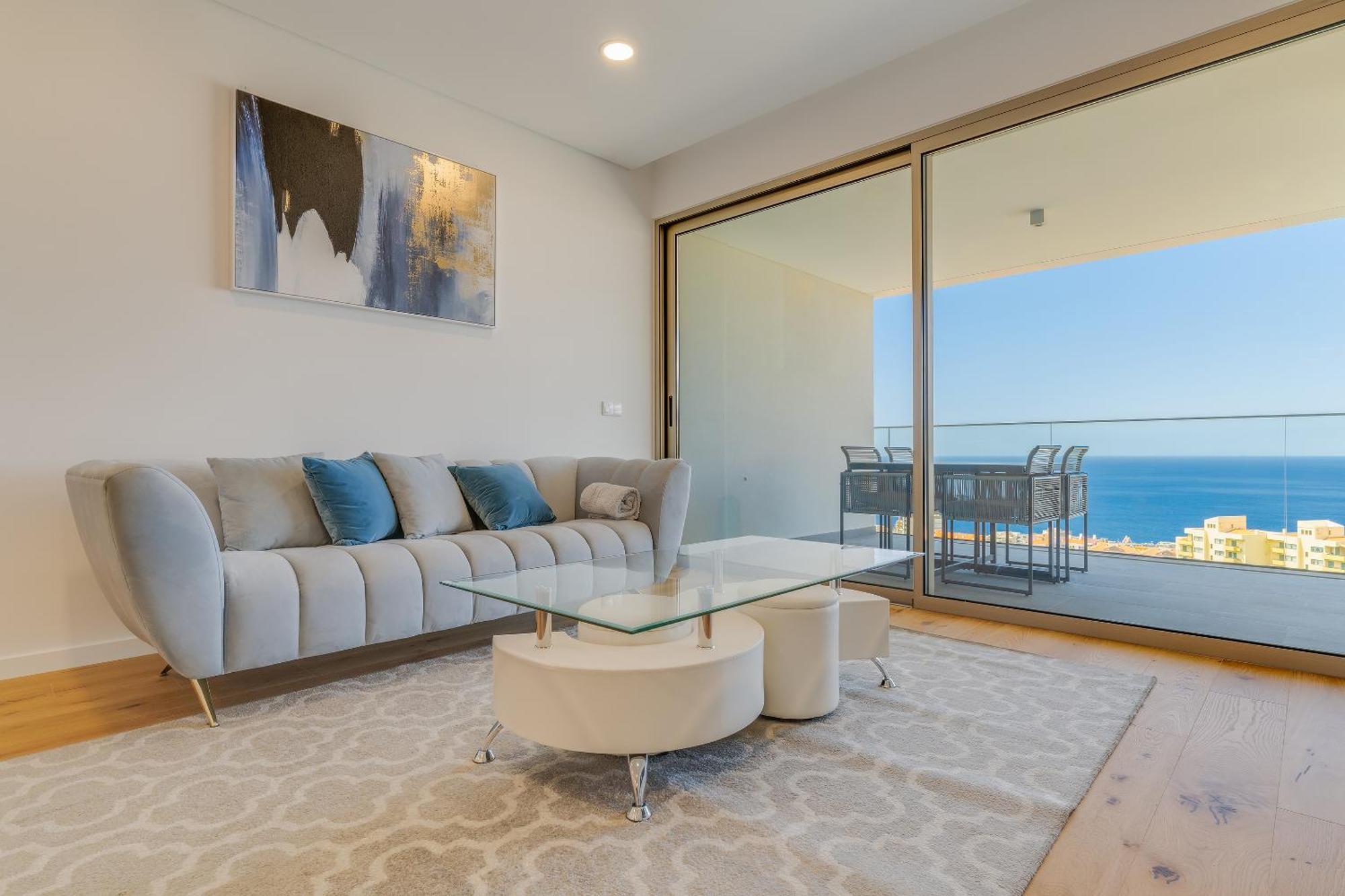 Luxury Laura By Madeira Apartment *