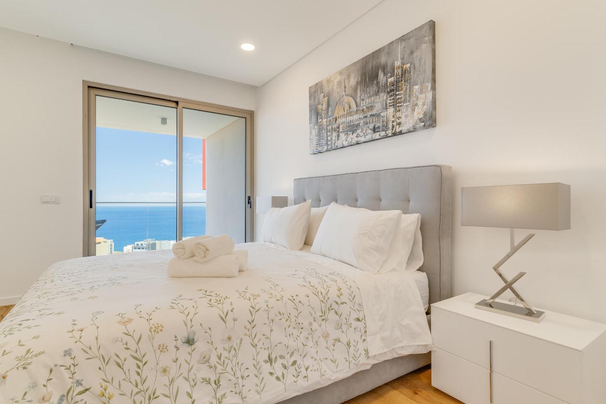 Luxury Laura By Madeira Apartment *