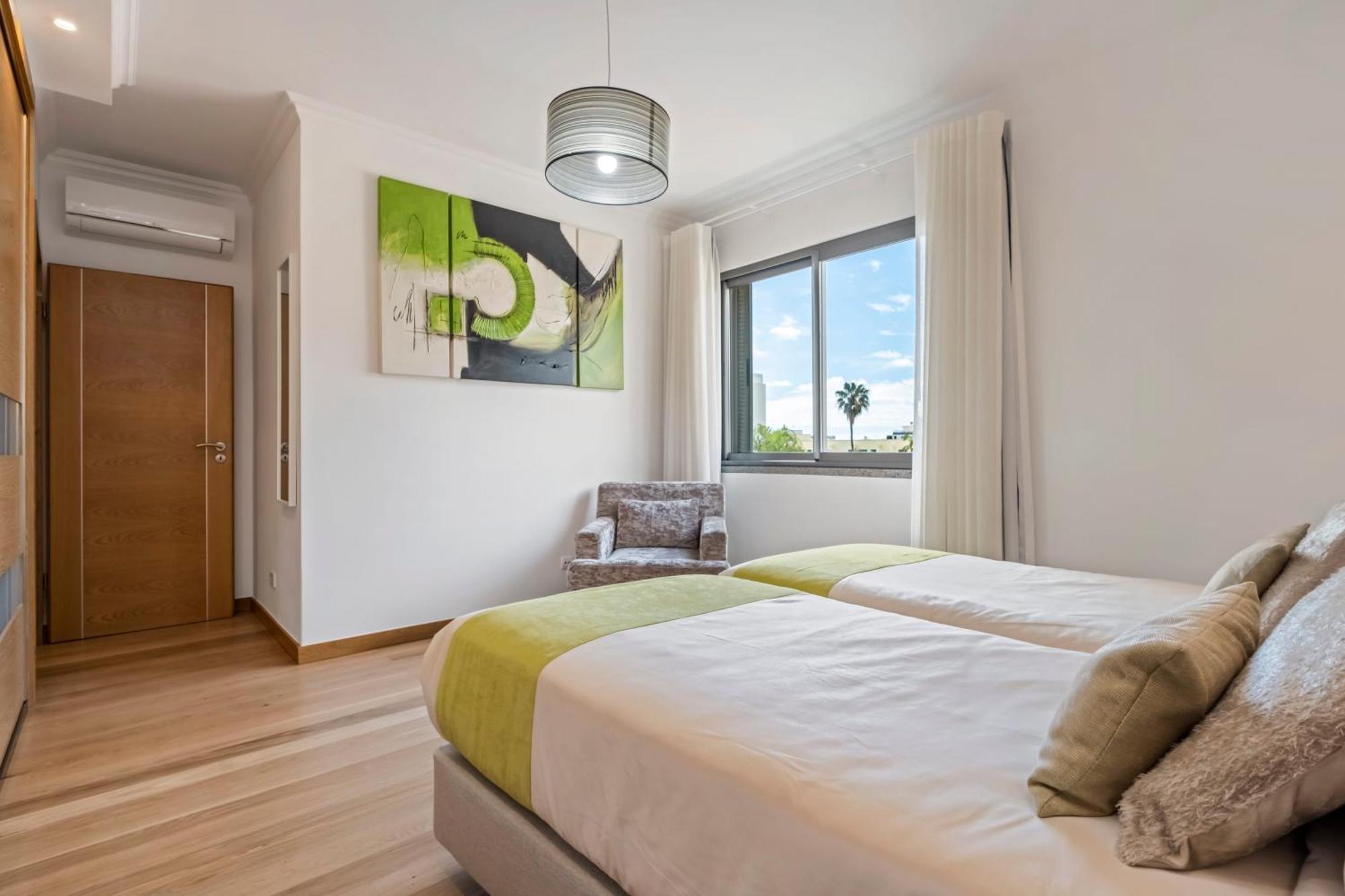 White House Premium Funchal (Madeira)