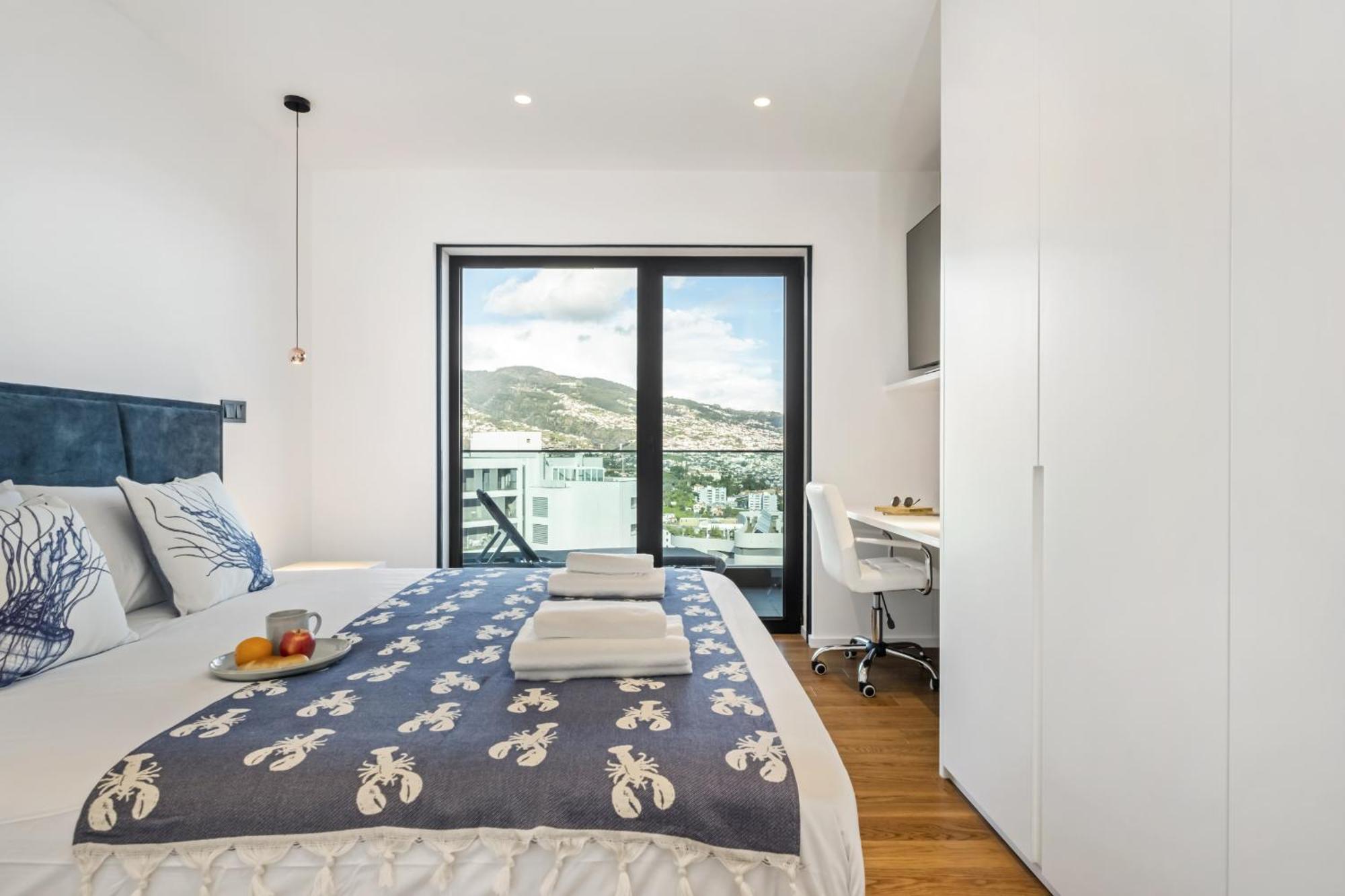 Apartment Bay View - By Wehost *