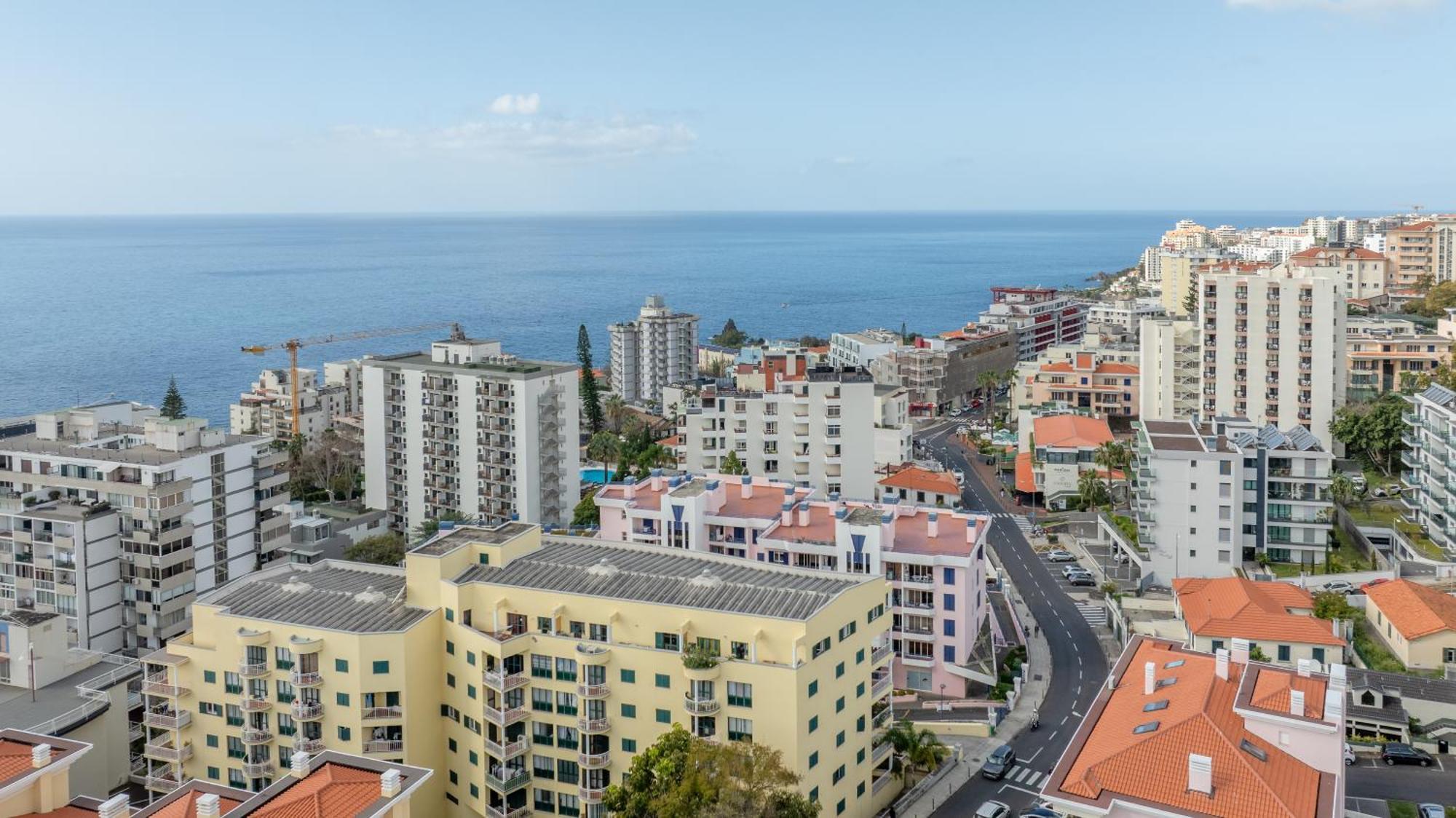 Casa Branca- By Caelis Inspire Funchal (Madeira)