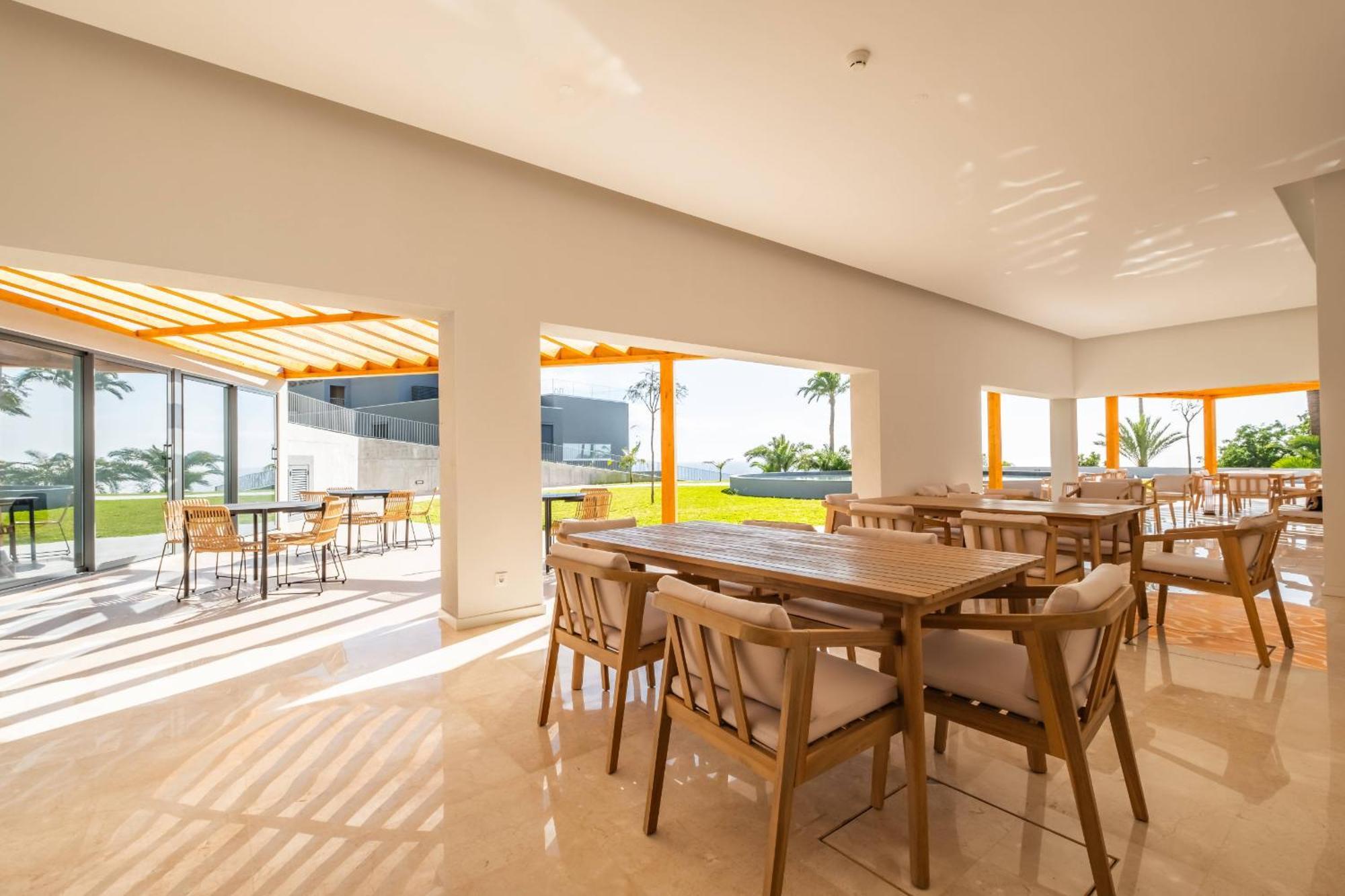 Ocean's Whisper By Madeira Sun Travel Apartment Funchal (Madeira)
