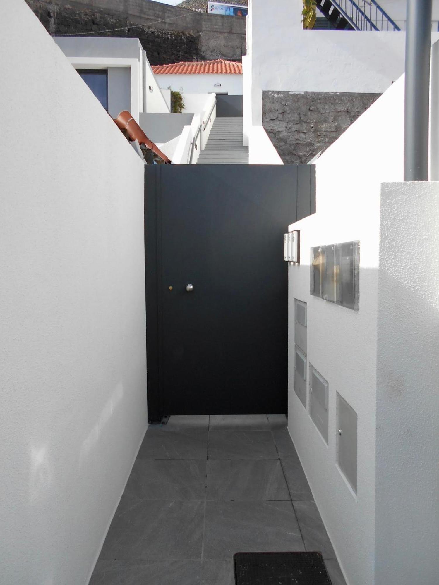 - Bouganvilla Apartment