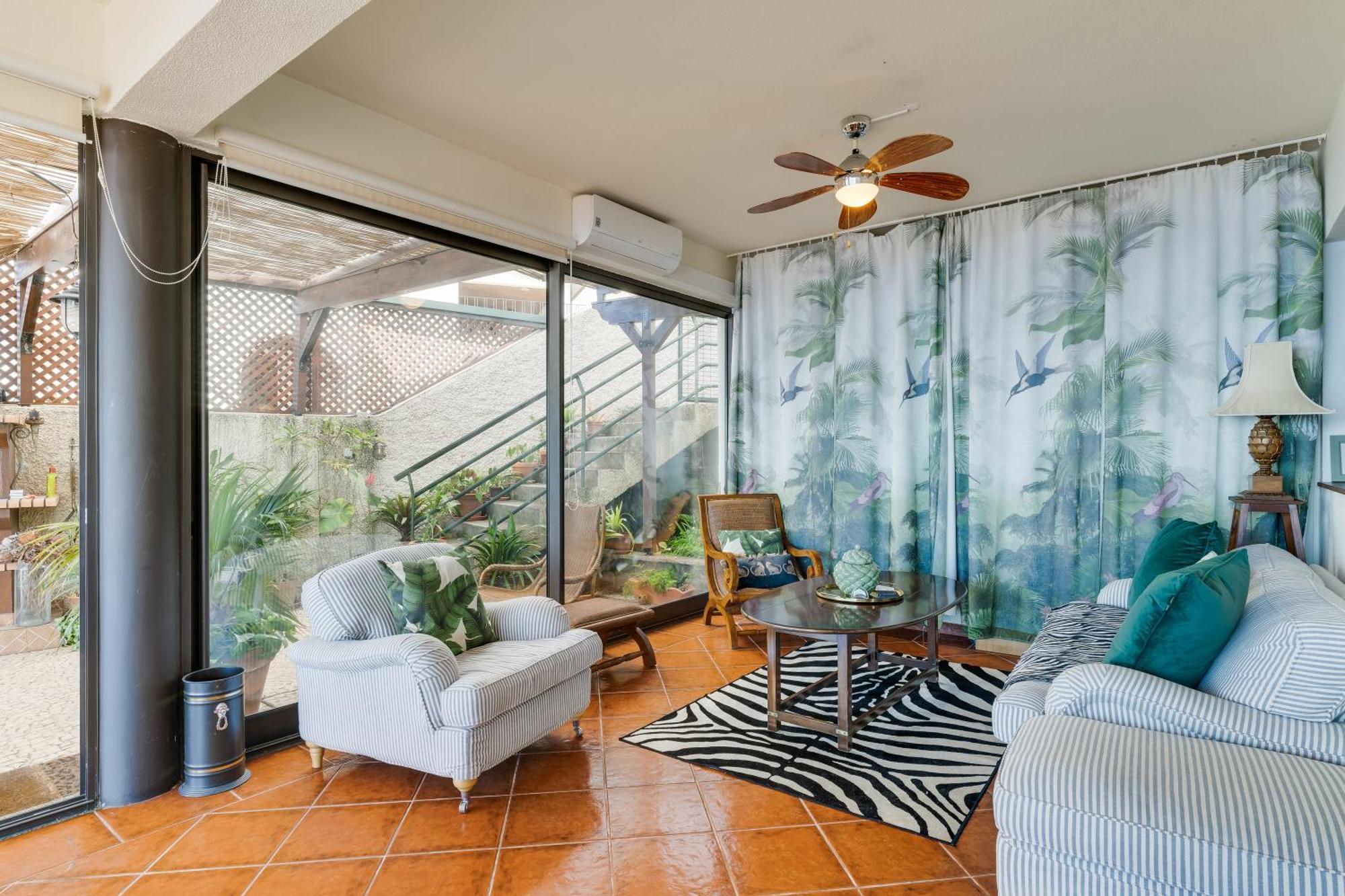 Ferienhaus Bom Sucesso With Jacuzzi By Madeira *