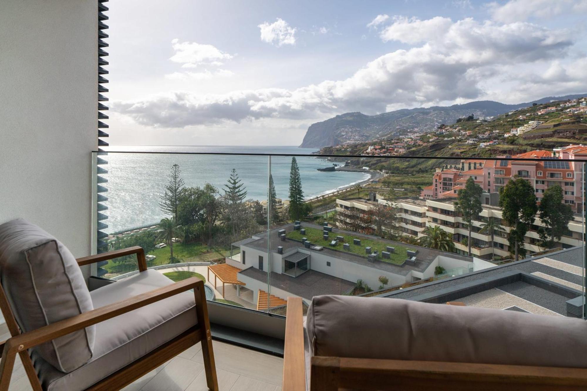 With Pool And Sea View - Acqua Iii Apartment