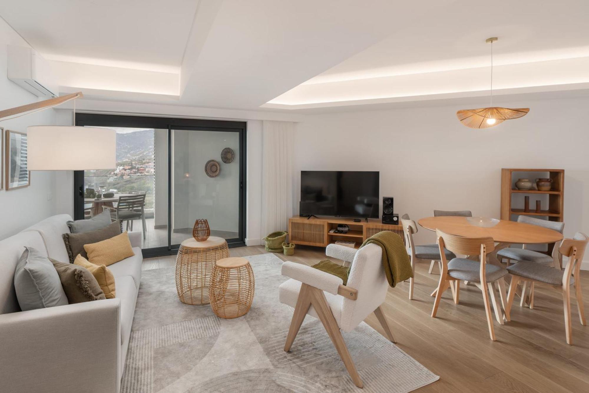 With Pool And Sea View - Acqua Iii Apartment Funchal (Madeira)