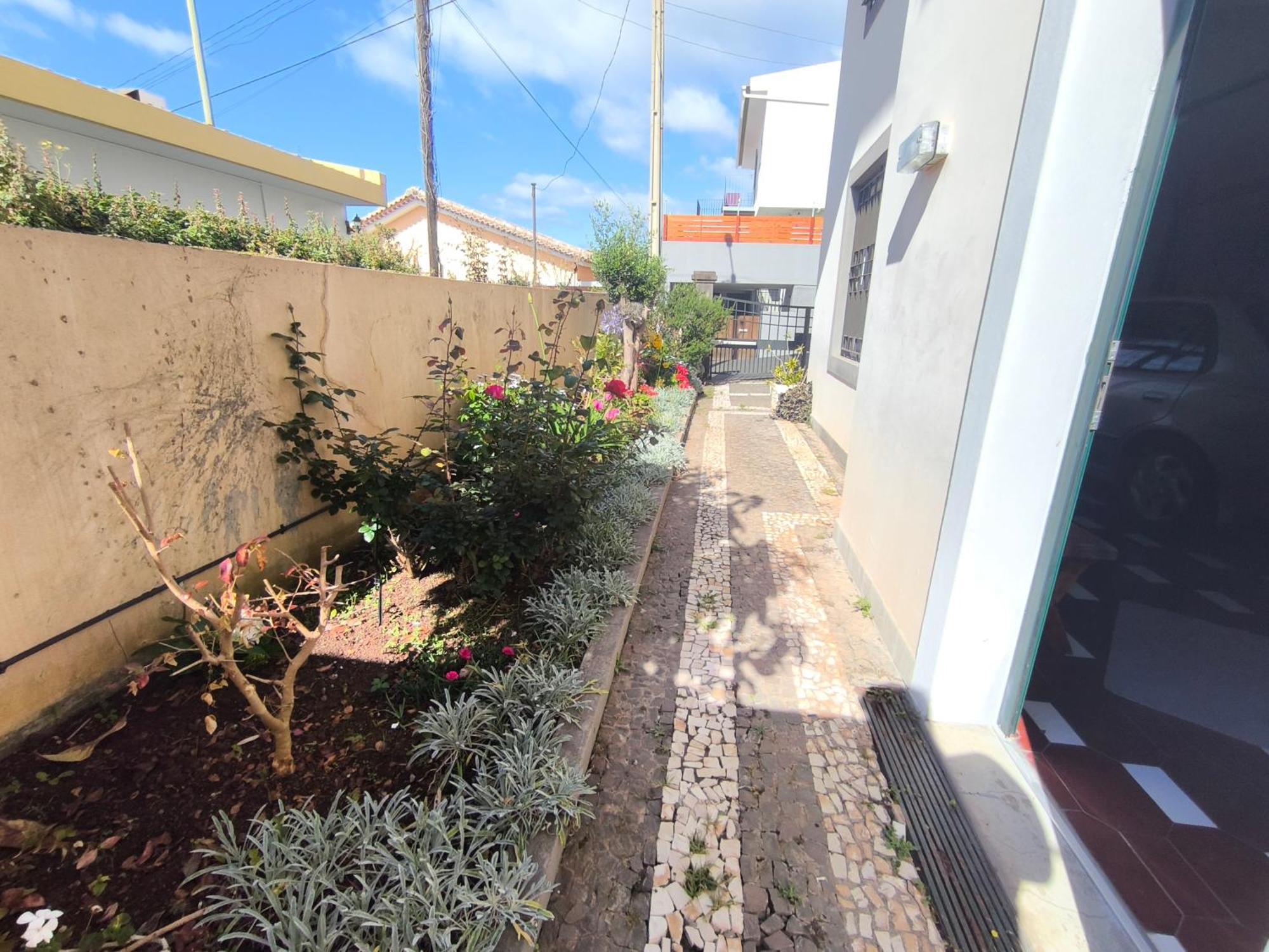 Telo Villa