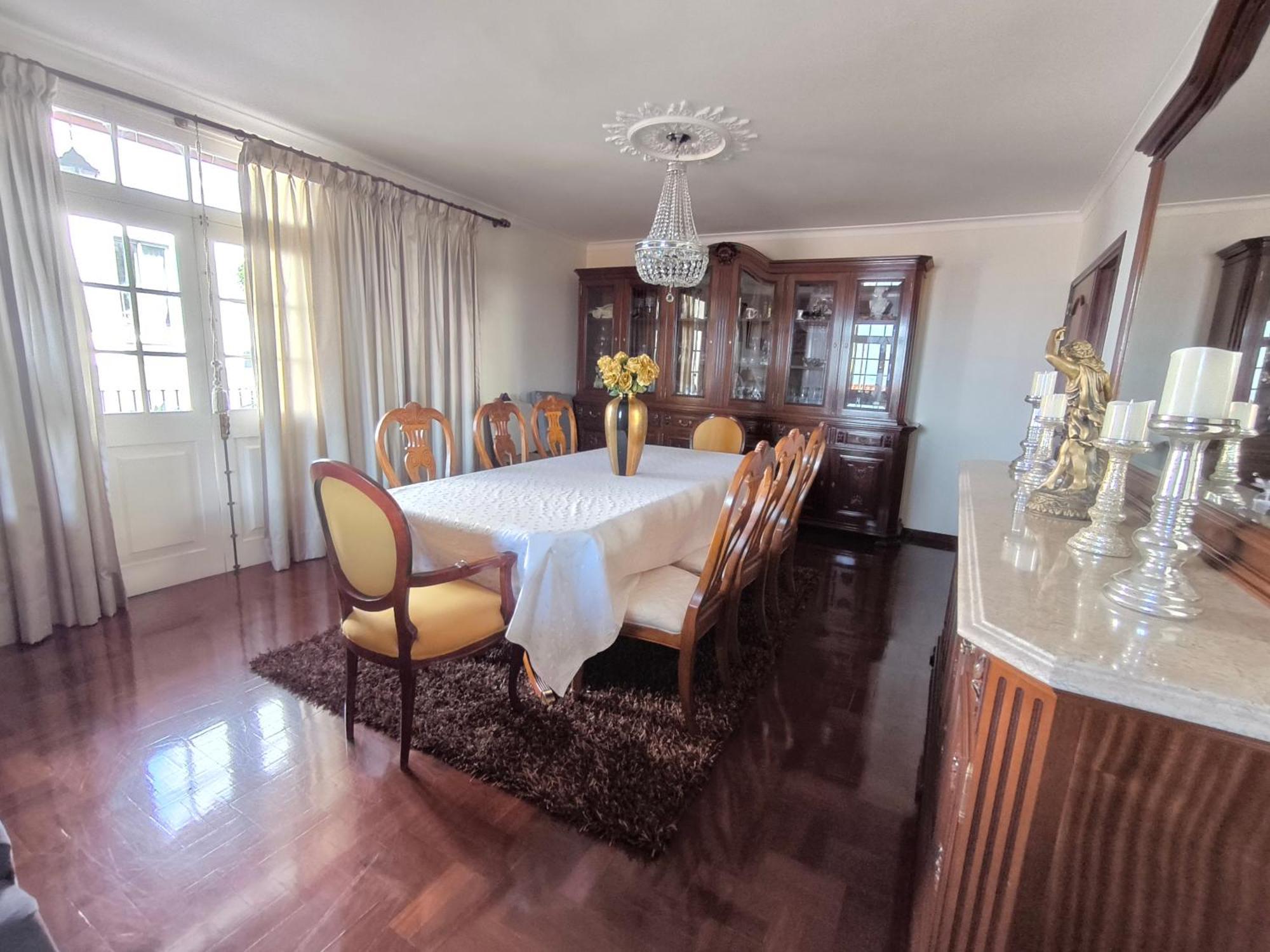 Telo Villa *