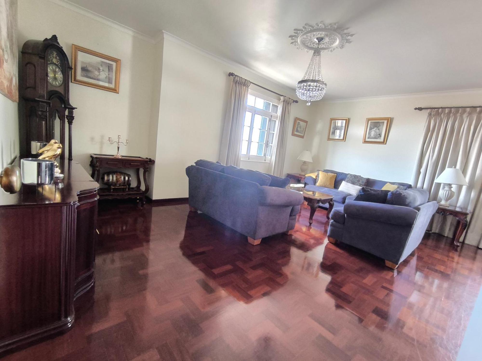 Telo Villa