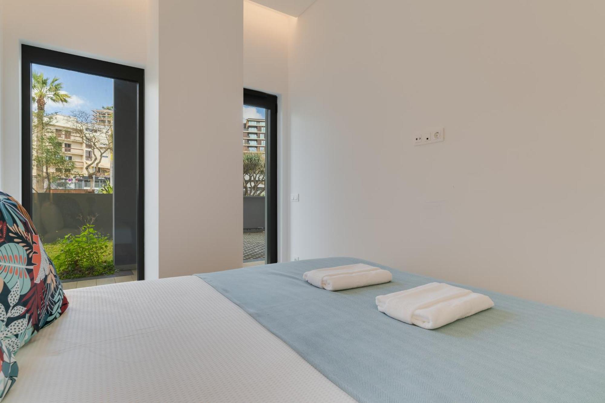 Aqua Apartment