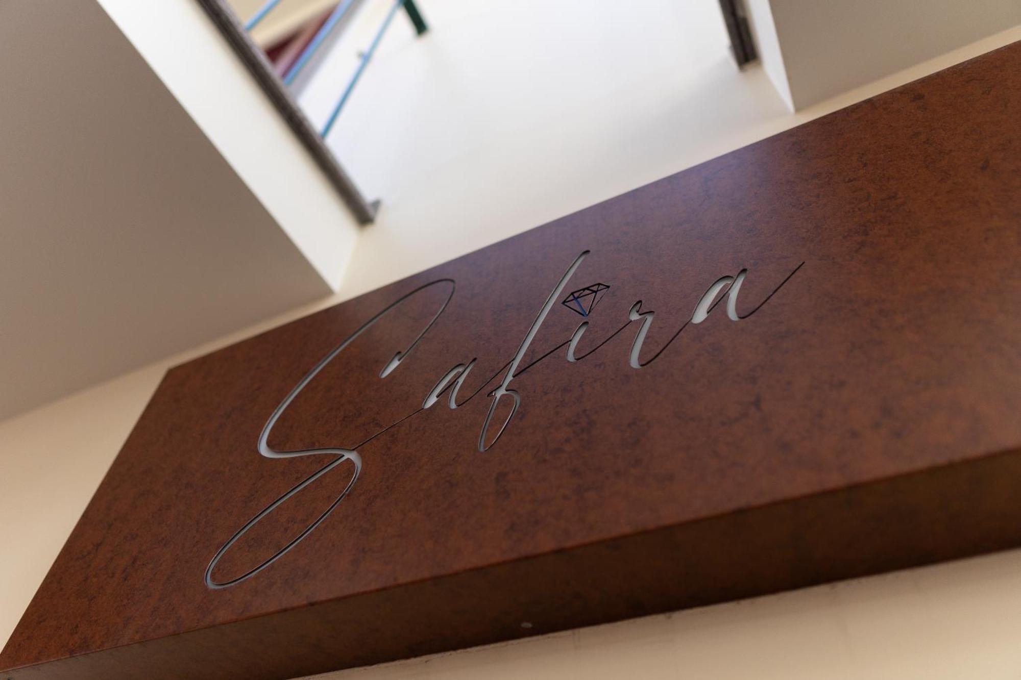 Safira 201 Apartment