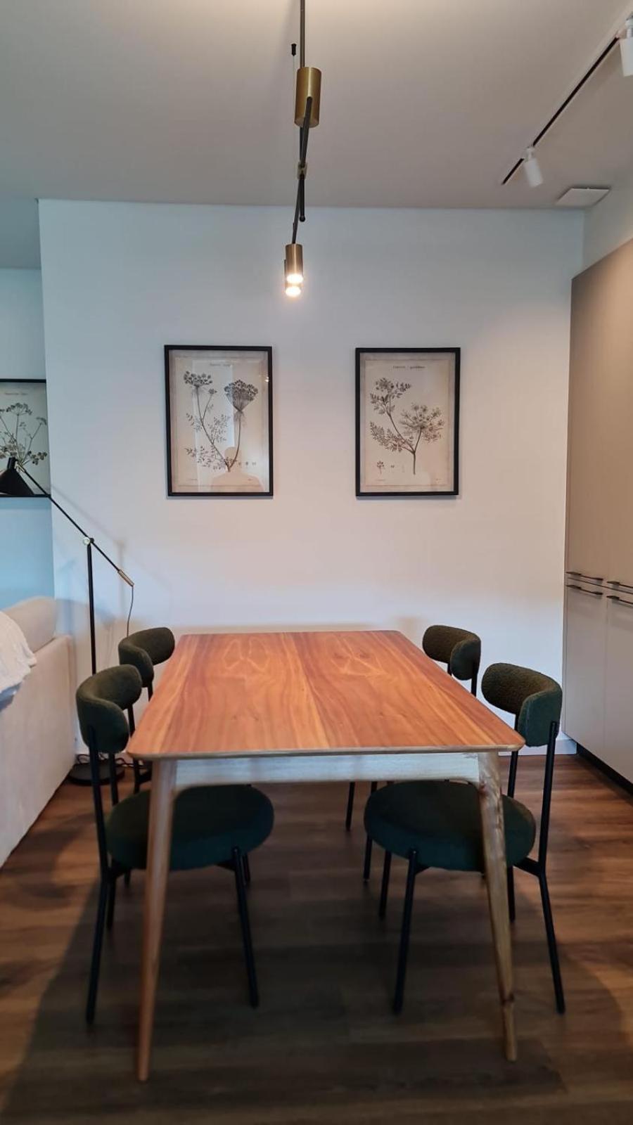 Tulip Apartment *