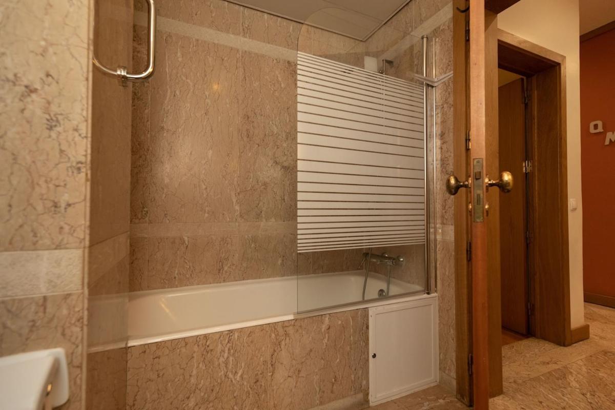 Apartment Monumental Miramar