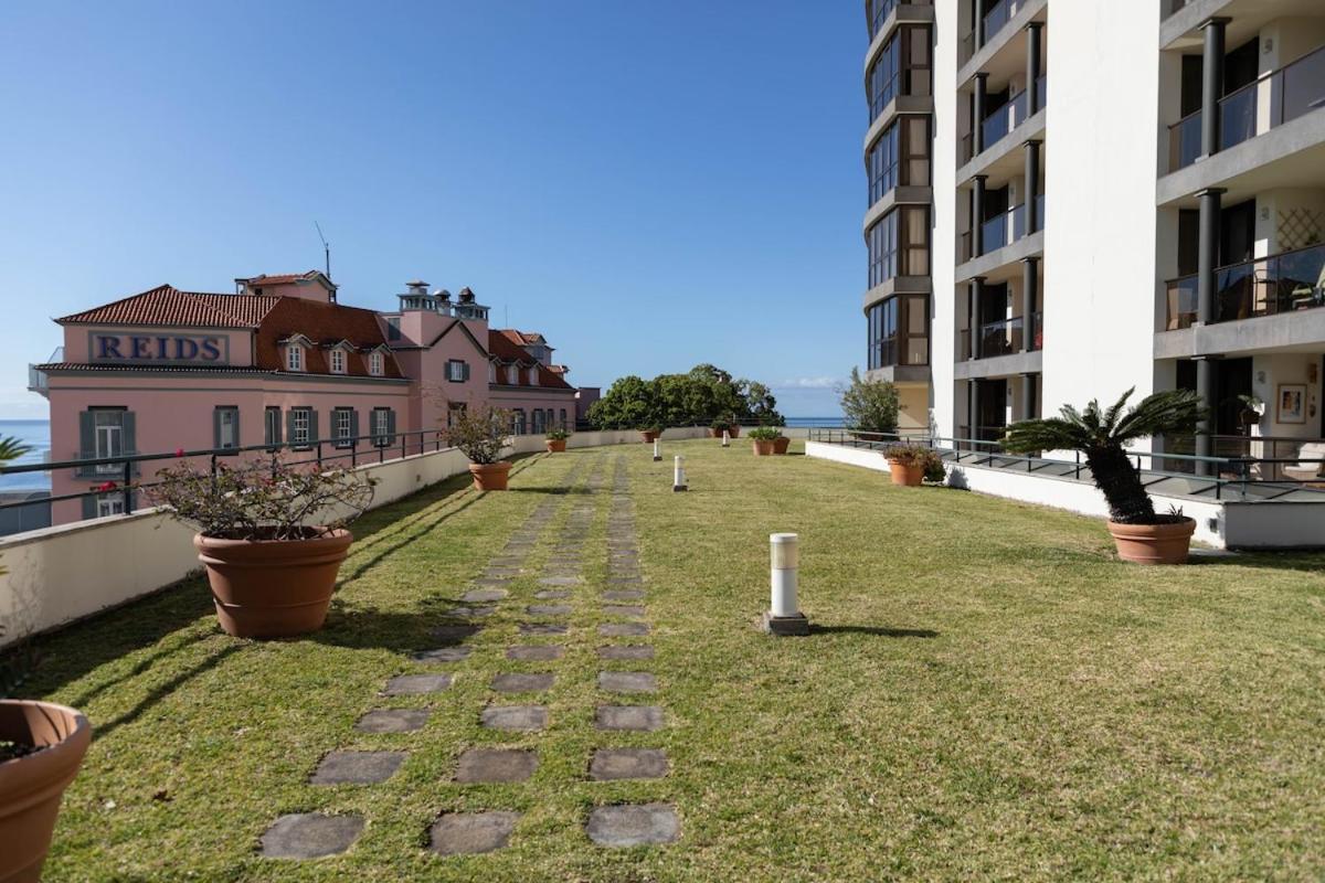 Monumental Miramar Apartment *