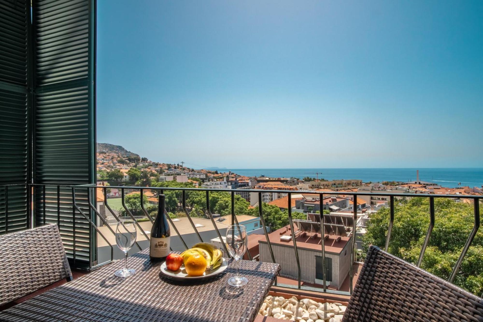 Apartment Elias Garcia T3 *