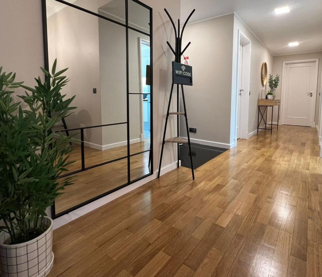 Modern Urban Apartment