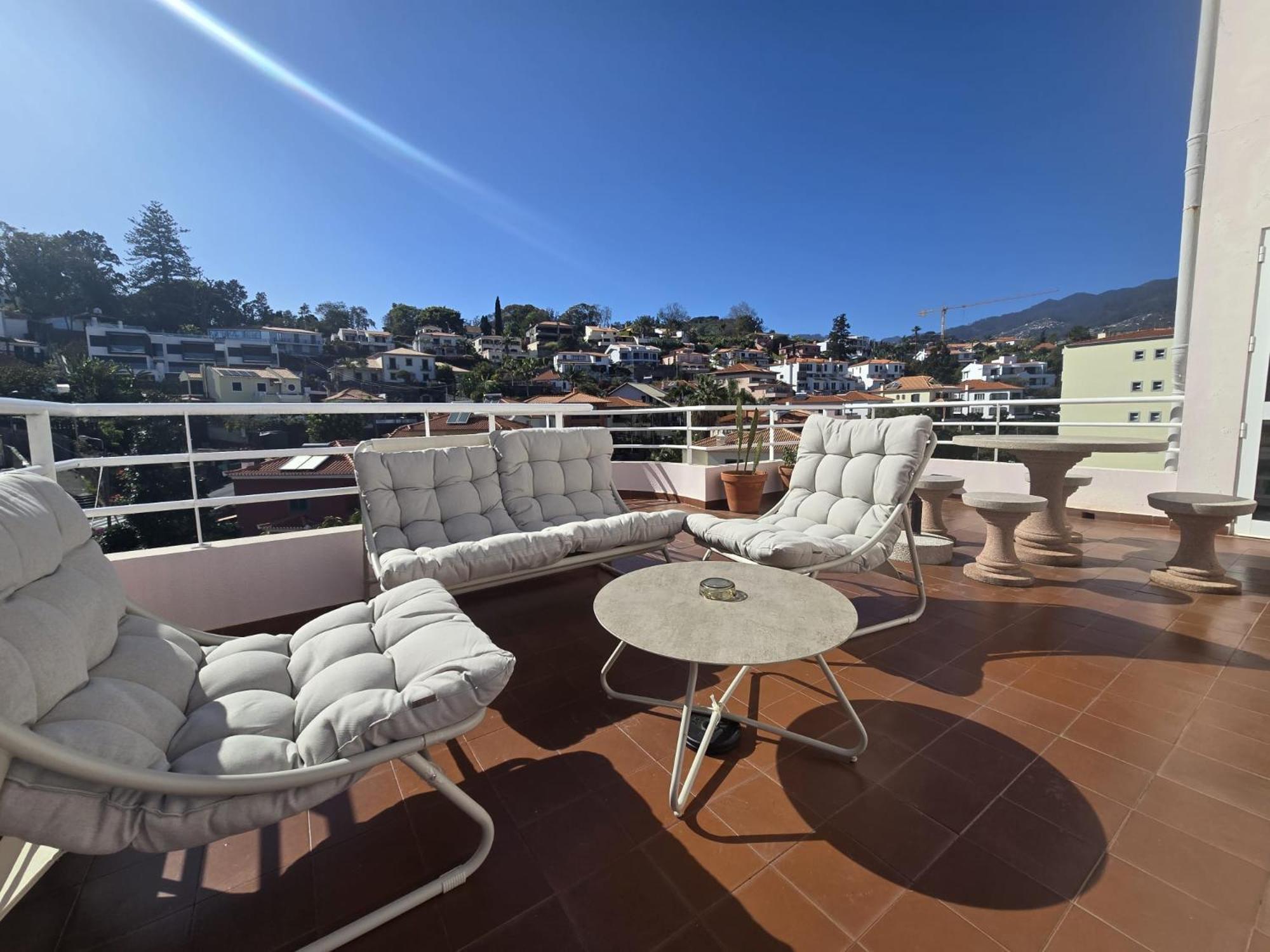 Apartment Bay View-walk To Lido & Center *