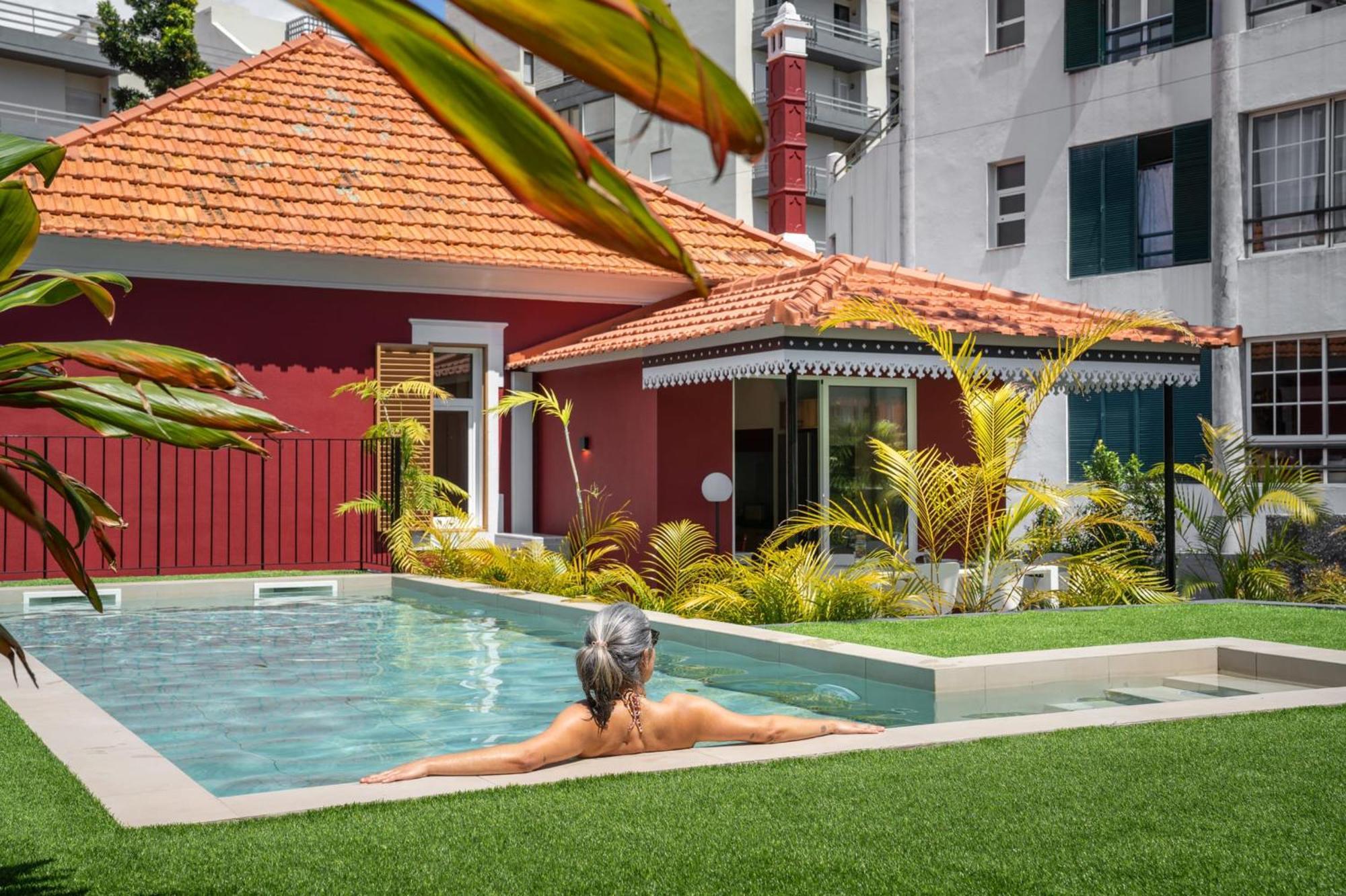 Holiday home Quintinha Estrelicia - Pool And Garden