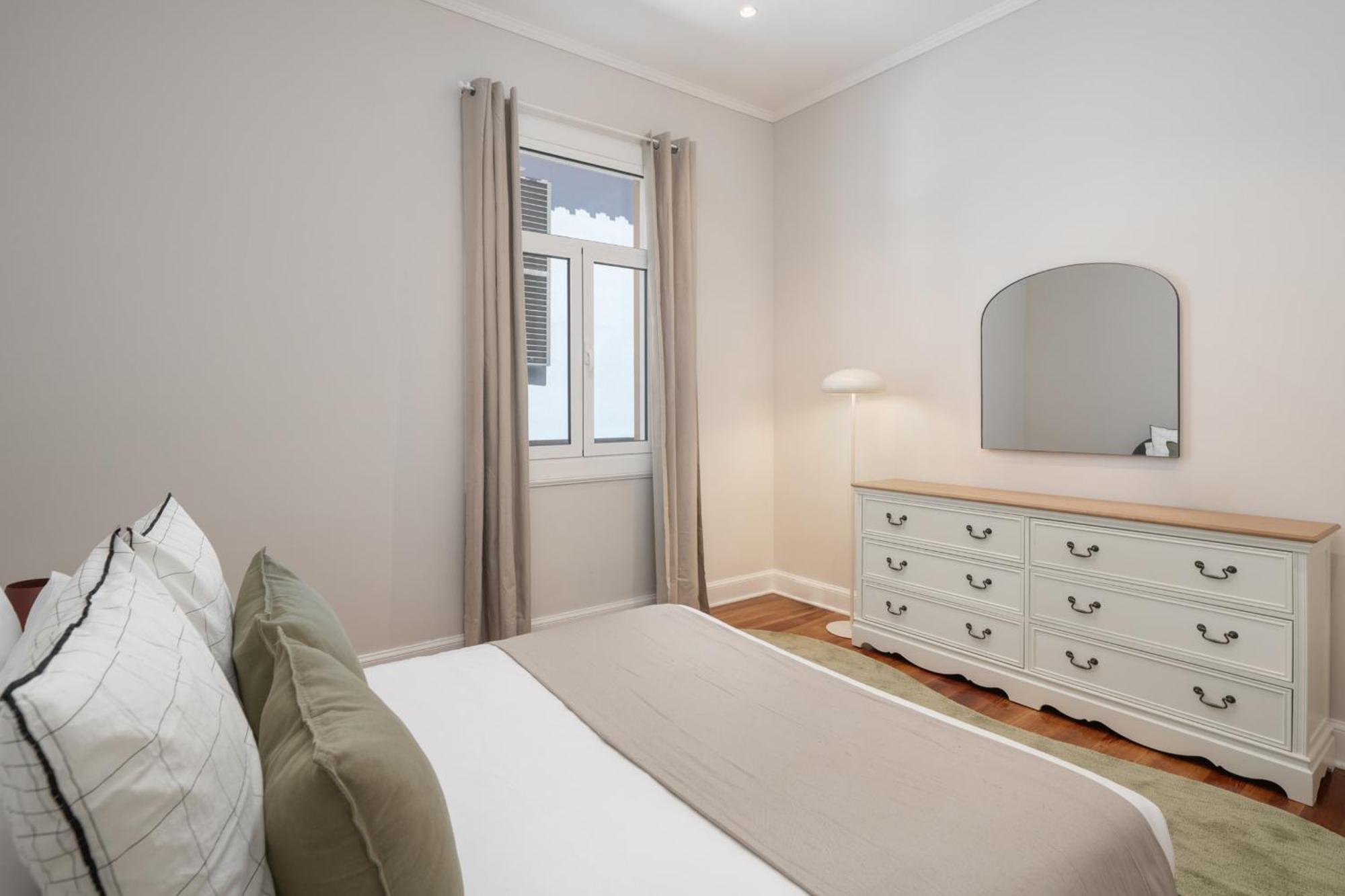 Holiday home Quintinha Estrelicia - Pool And Garden *