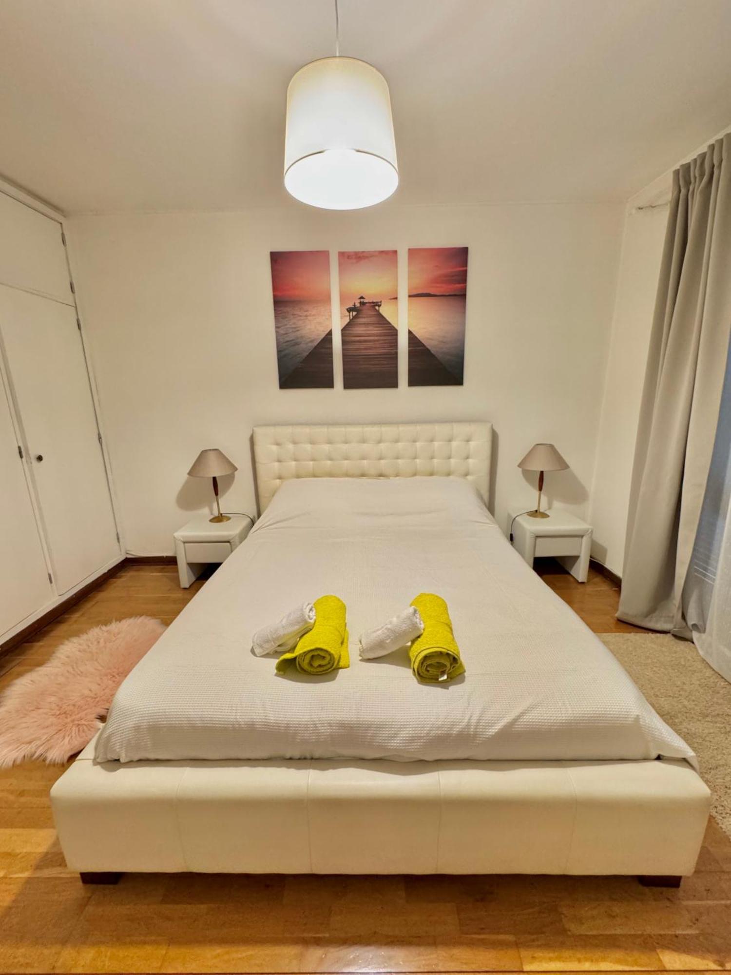 Apartment Ocean Cliff Retreat-between Natural Pools & Formosa *