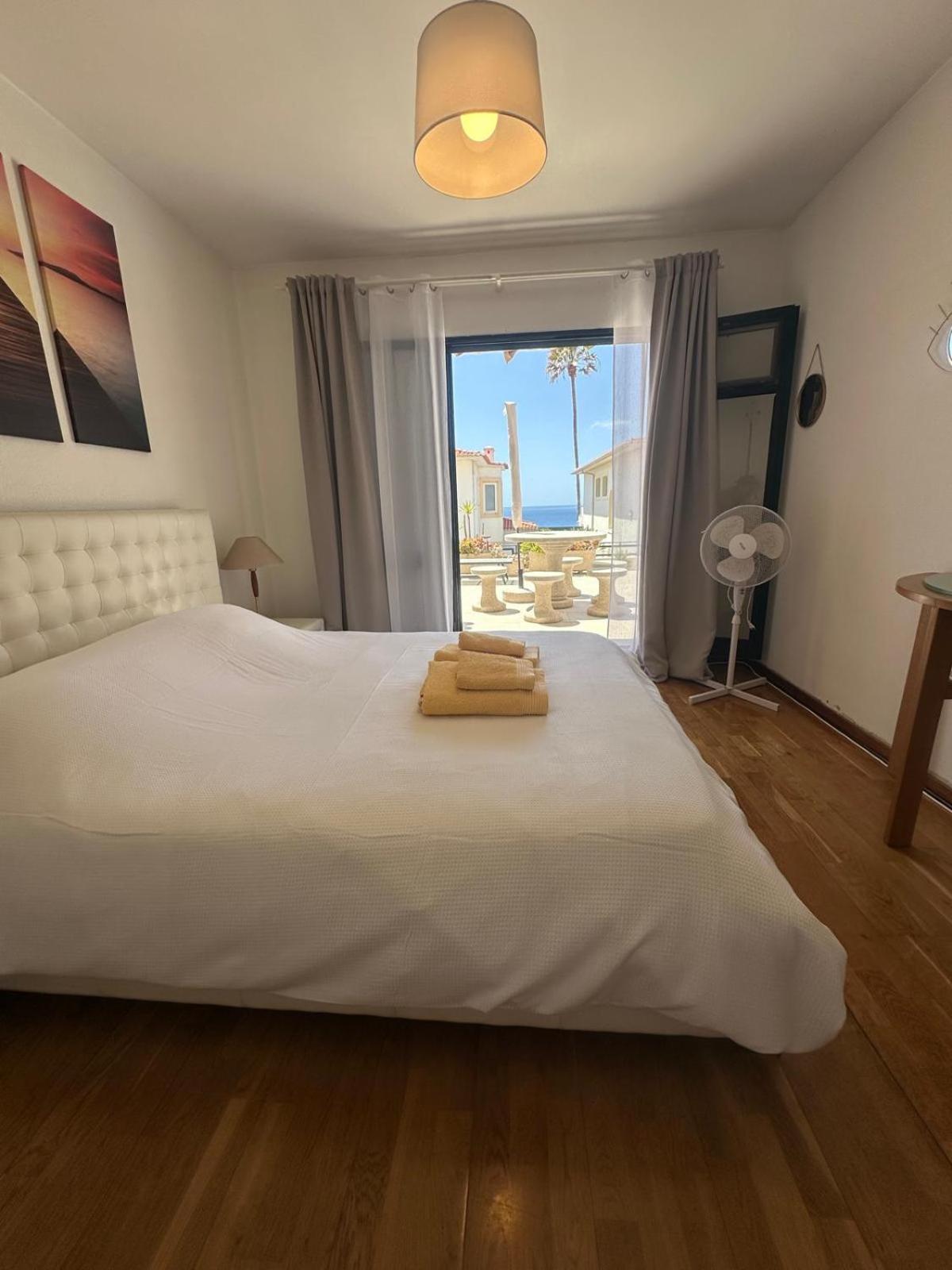 Ocean Cliff Retreat-between Natural Pools & Formosa * Funchal (Madeira)