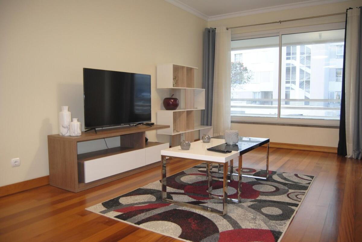 Apartamento Aurora Park Com Piscina Funchal (Madeira)