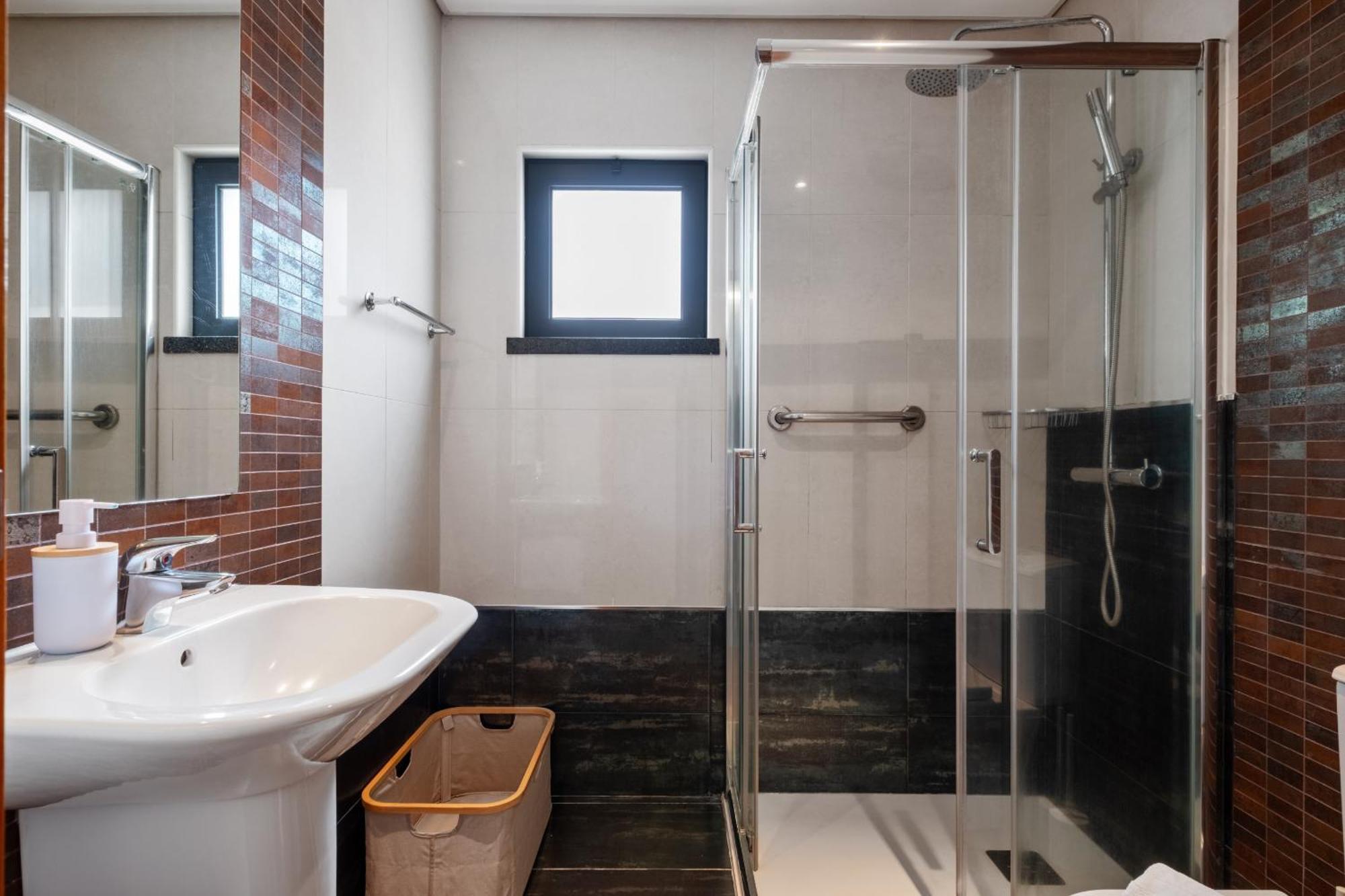 Urban 1b By Madeira Sun Travel
