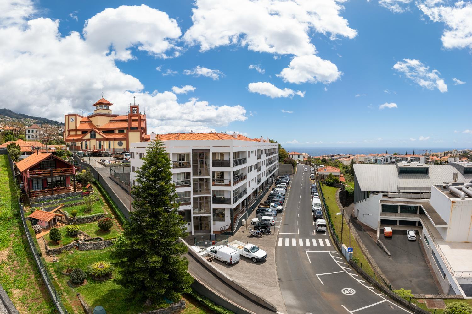 Ourmadeira - Alamos Uptown Apartment Funchal (Madeira)