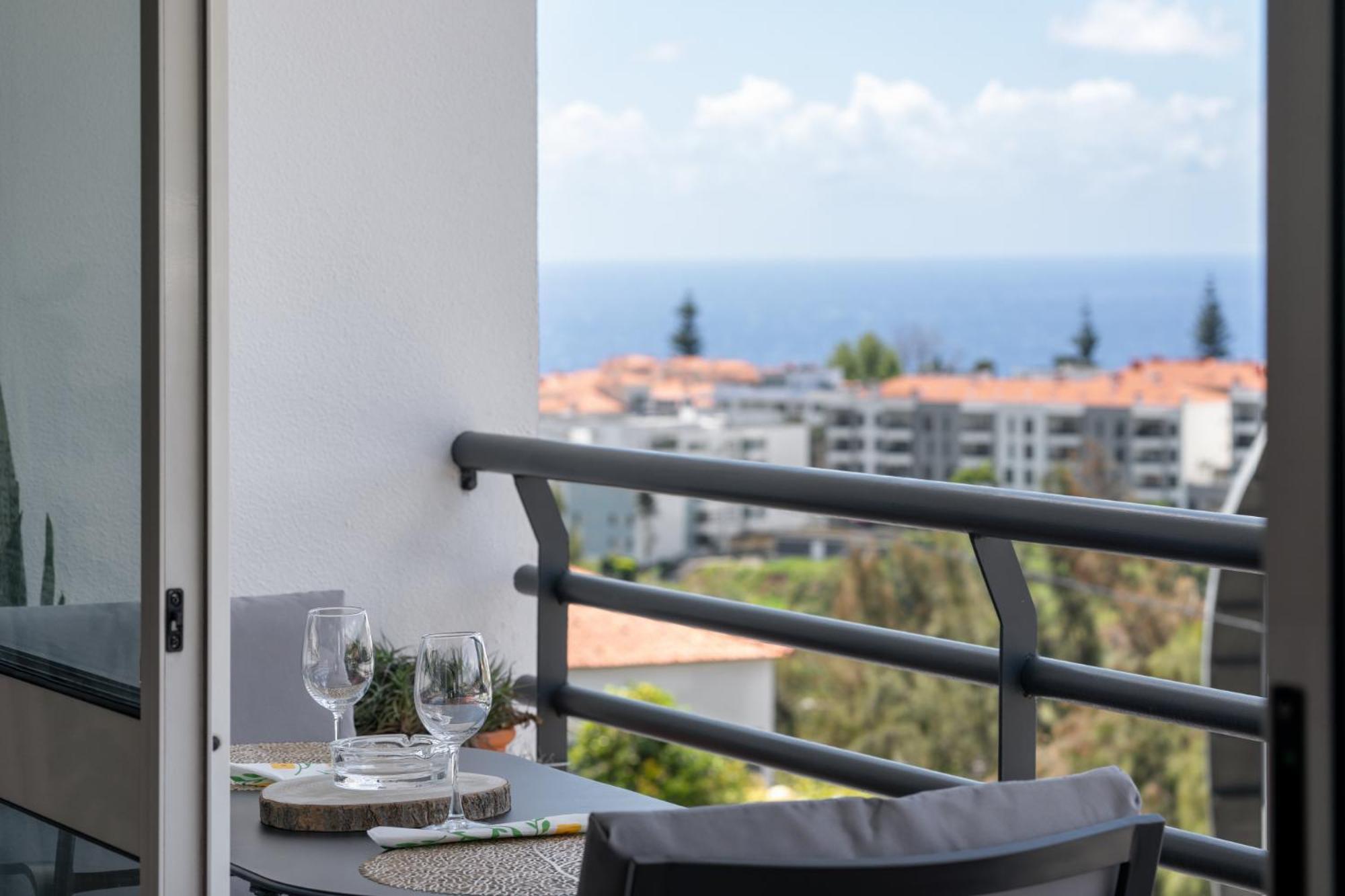 Ourmadeira - Alamos Uptown Apartment Funchal (Madeira)