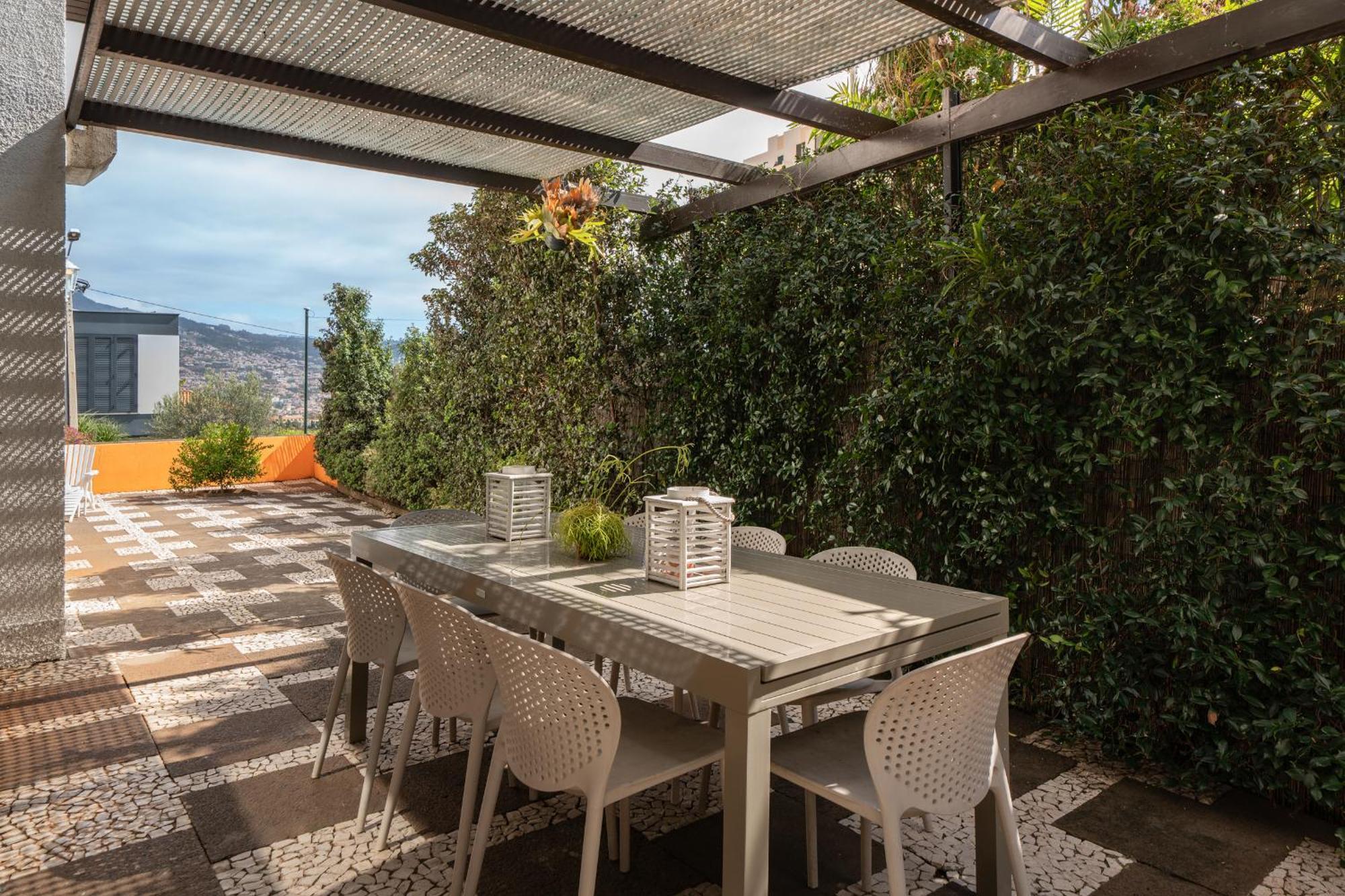 Charming Villa, Spacious, Beautiful Views! Villa