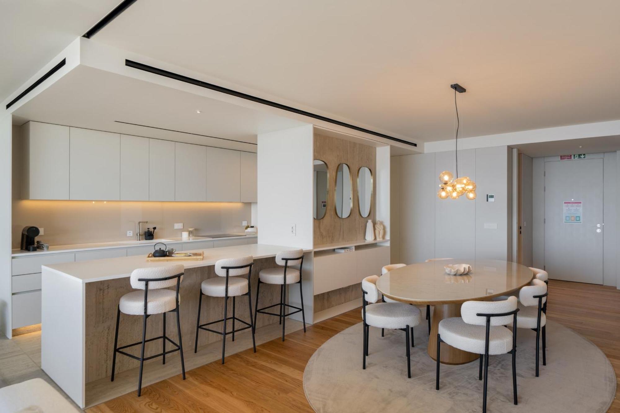 Savoy Monumentalis Vi A Luxury Retreat Apartment
